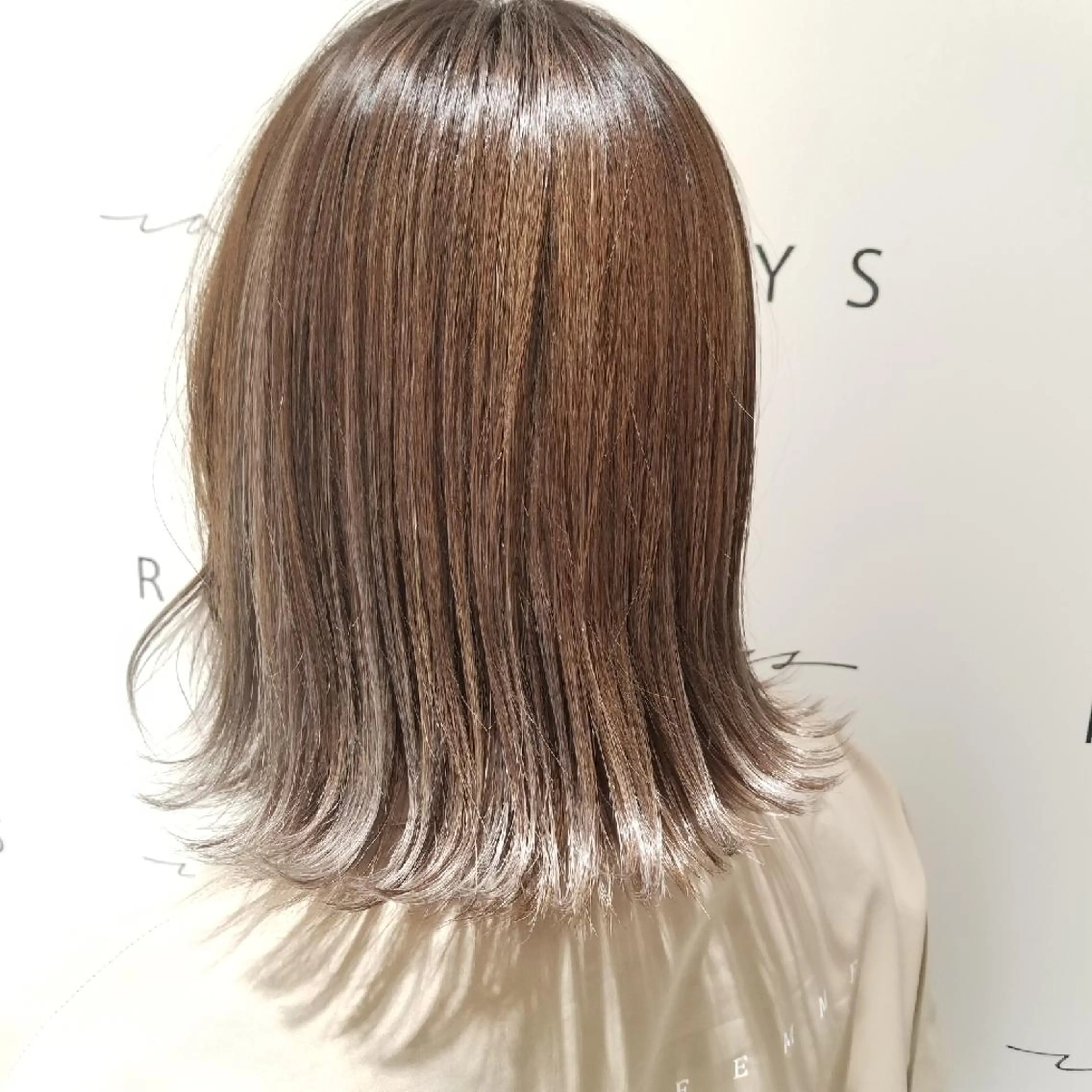 ミディアム カラー カット Newton立川 白鳥翔平のヘアスタイル