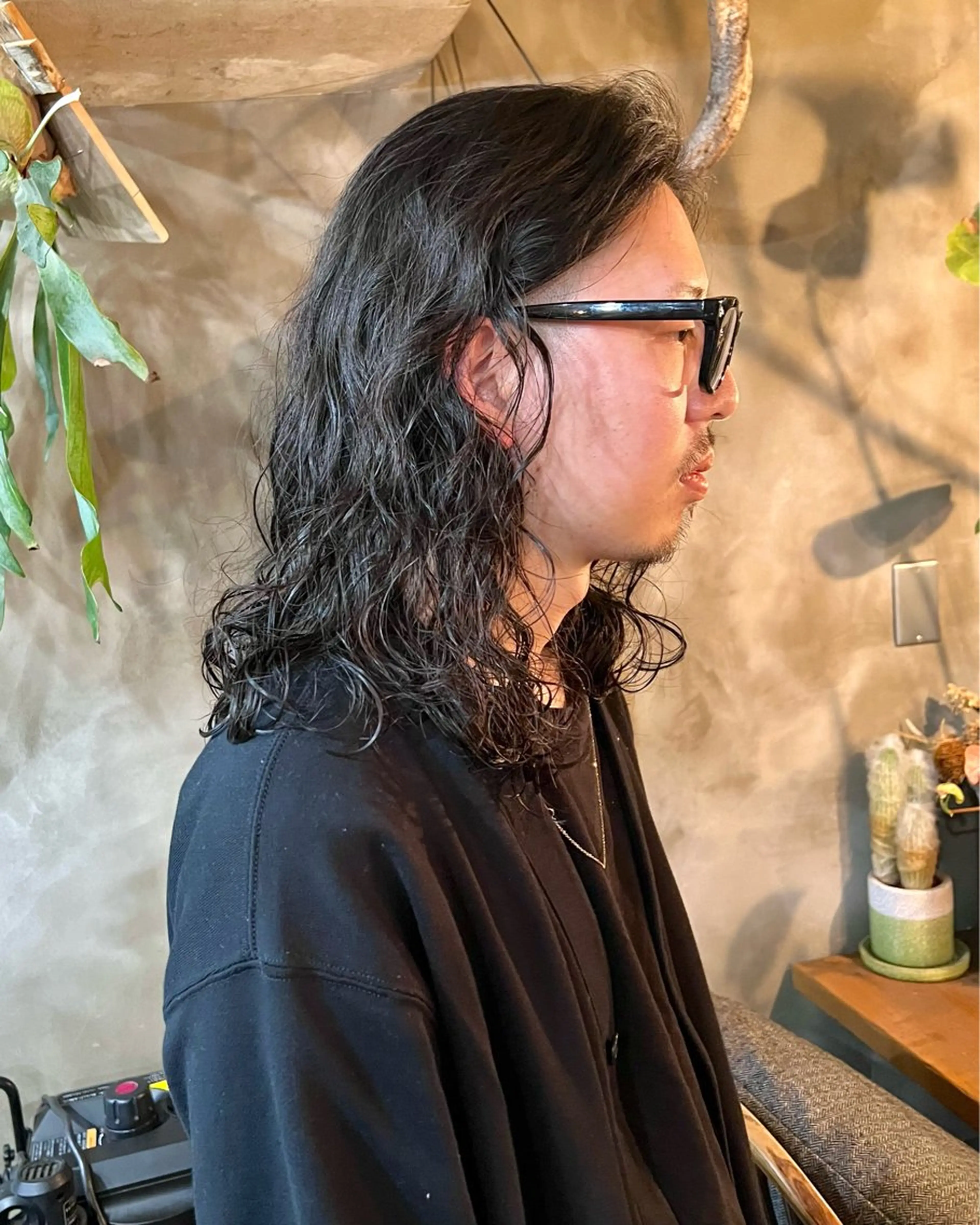 セミロング パーマ メンズ カット パーマ トリートメント 木村陸弥 似合わせ 透明感カラー🌿のヘアスタイル