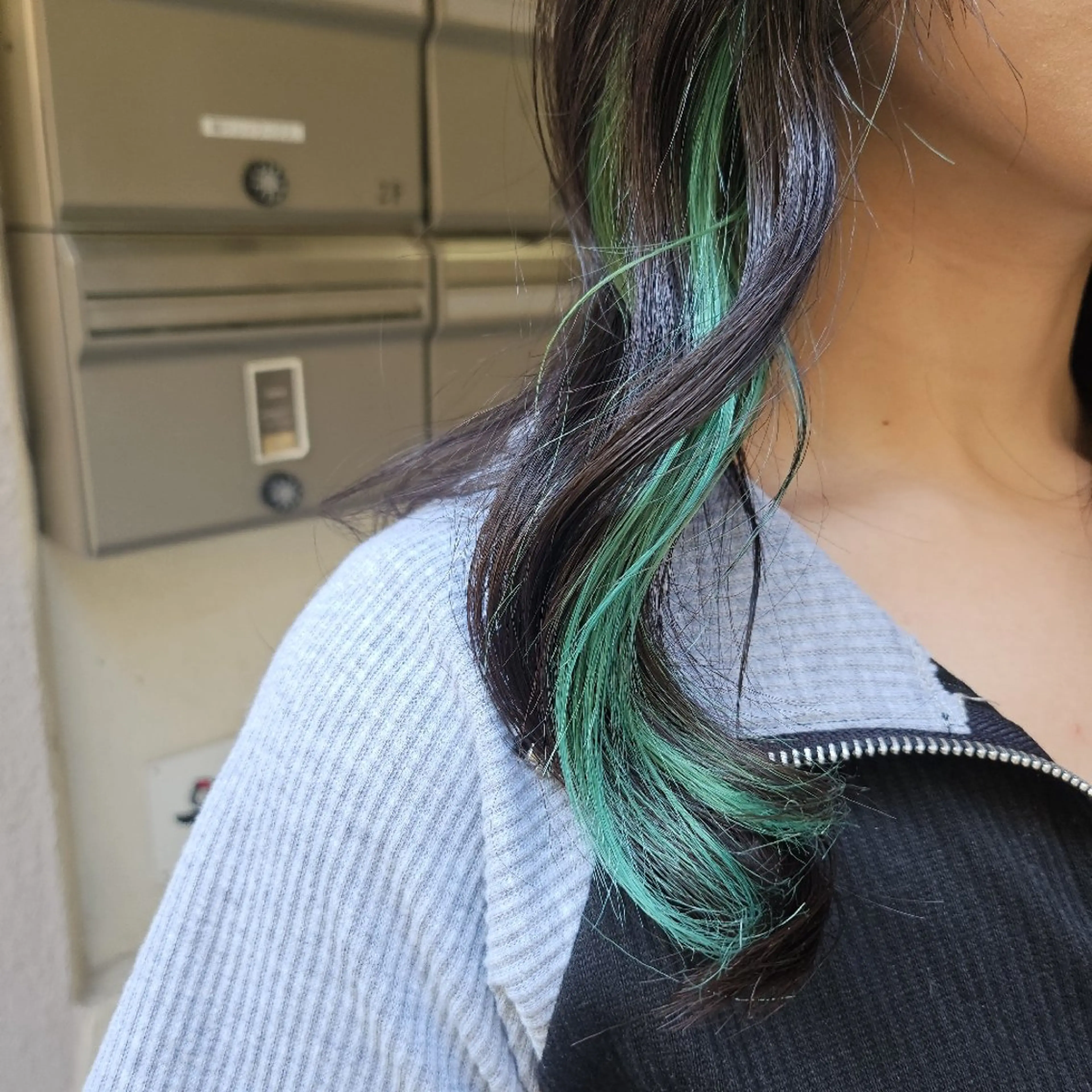 セミロング ヘアカラー トリートメント 🇰🇷透明感×ハイ トーン🌟tomoのヘアスタイル