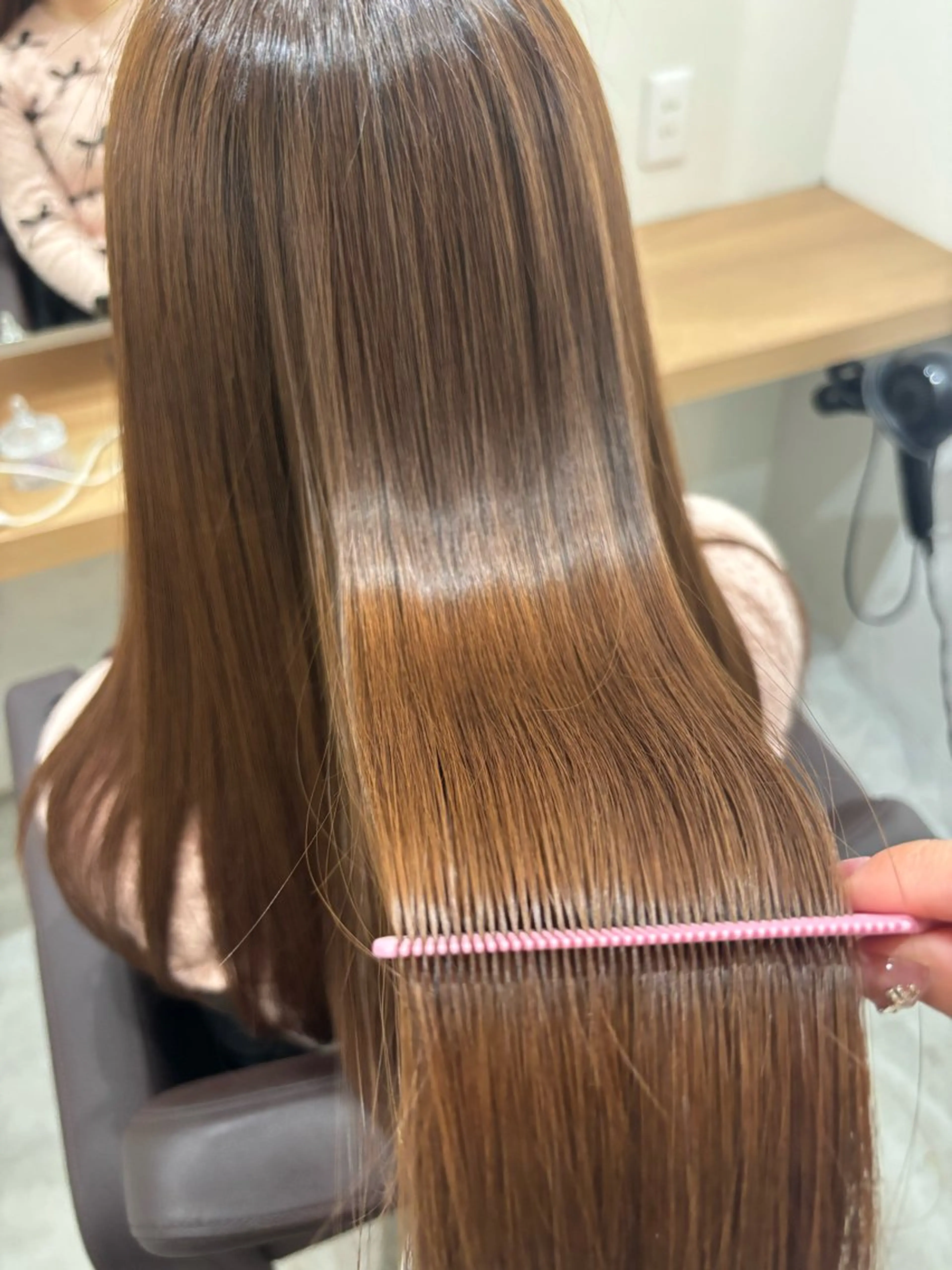 ロング ショートボブ ロングレイヤー アッシュ ボブ 顔周りカット ヘアカラー 戸野綾音🍒 /attraitのヘアスタイル