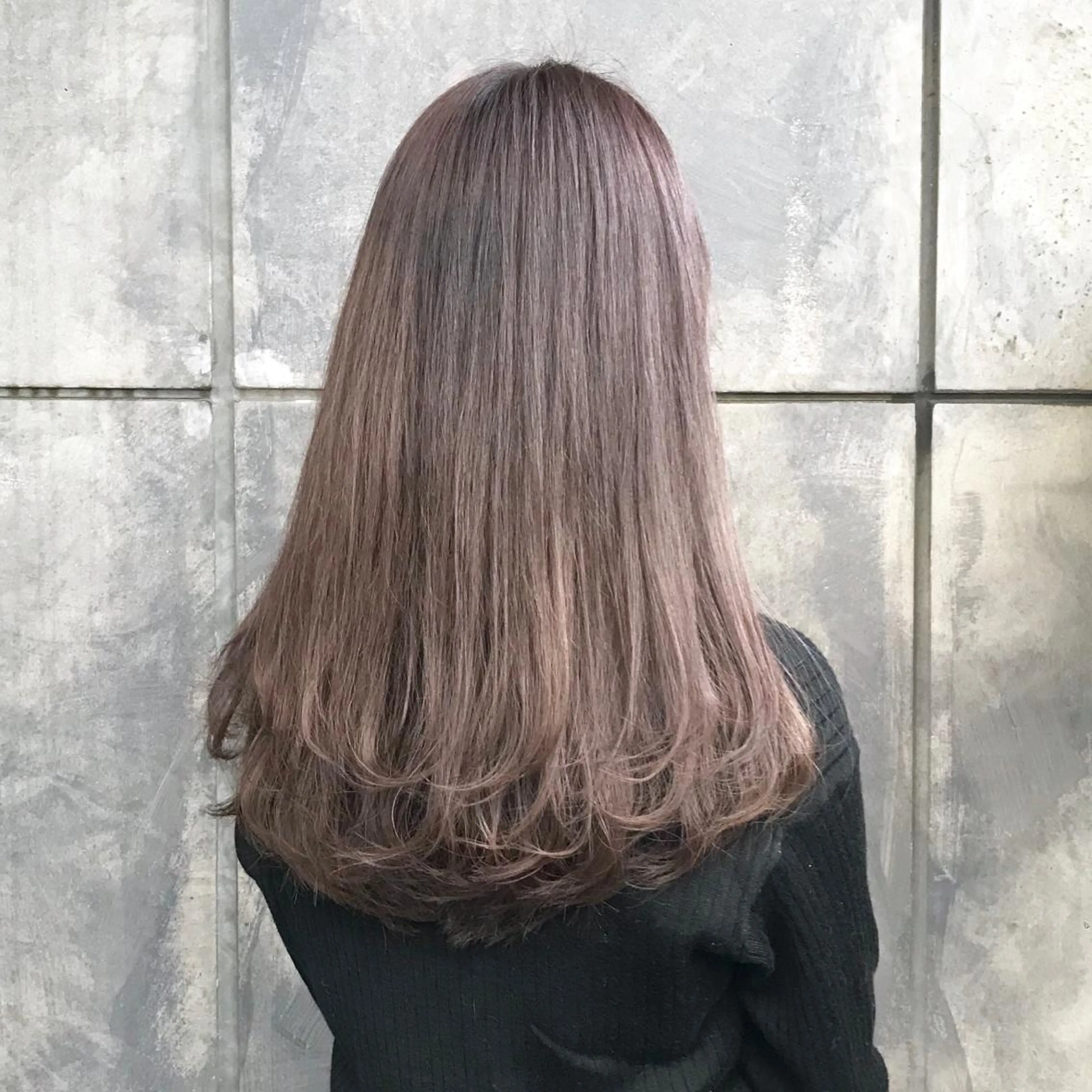 ロング カラー グレージュ ピンクカラー ヨシンモリ ムルギョル巻き 韓国風ヘア サロウィン所属・K-POP好き美容師 🇰🇷Kai.Yのヘアスタイル