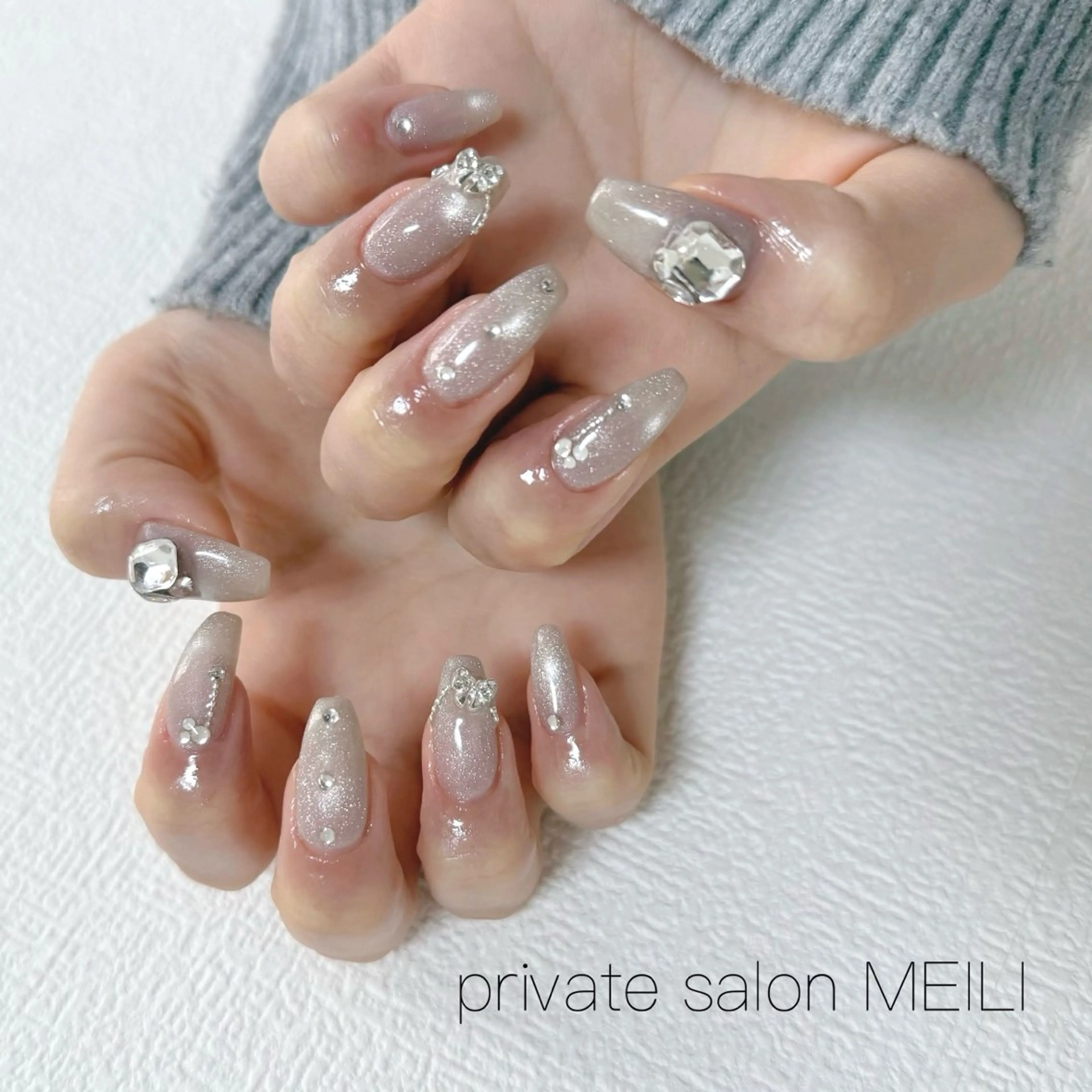 🎀持ち込み10本デザイン🎀ストーン&パーツつけ放題コース💎《オフ&ケア込み》の写真