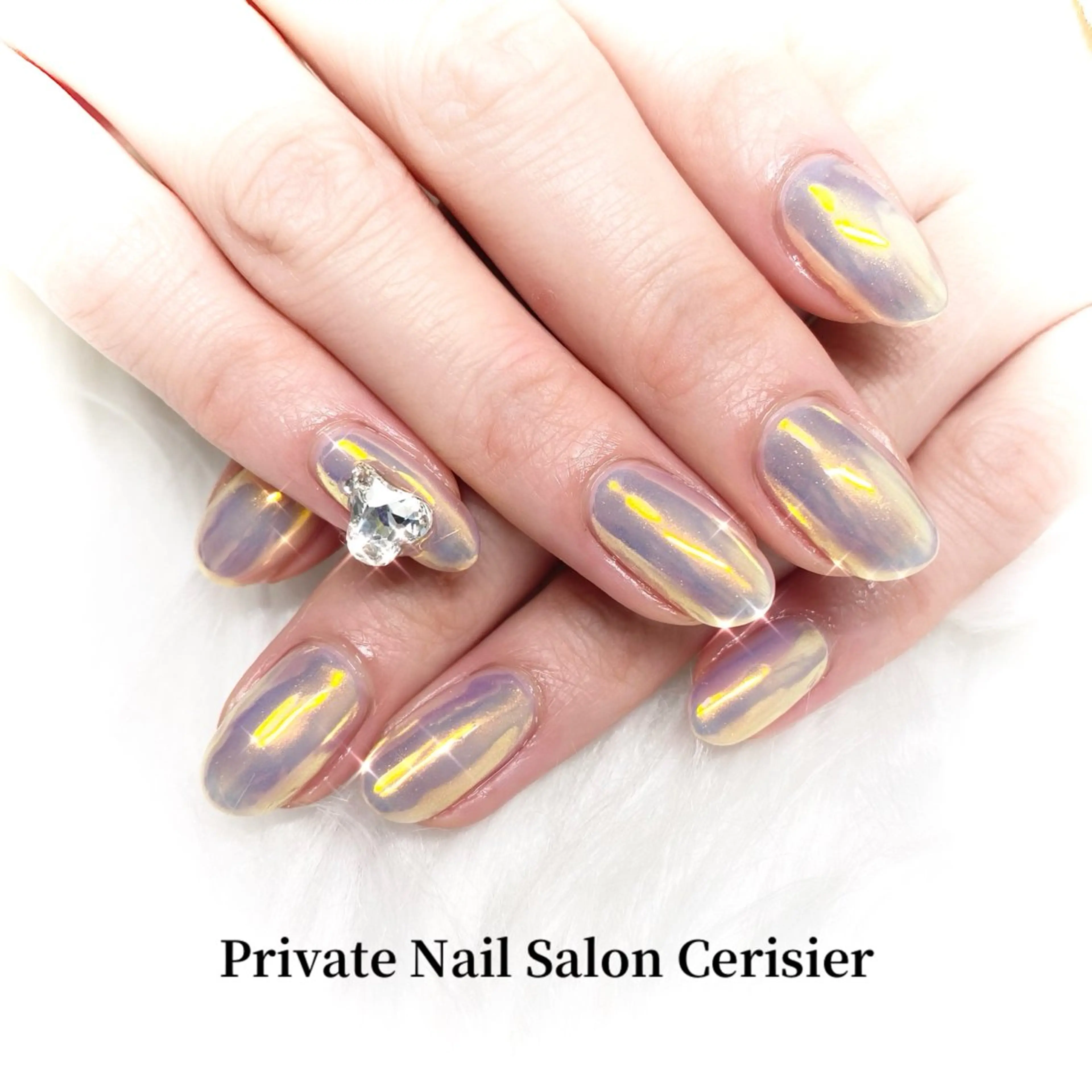 ネイル オーロラネイル Honda Kaoriのネイルデザイン