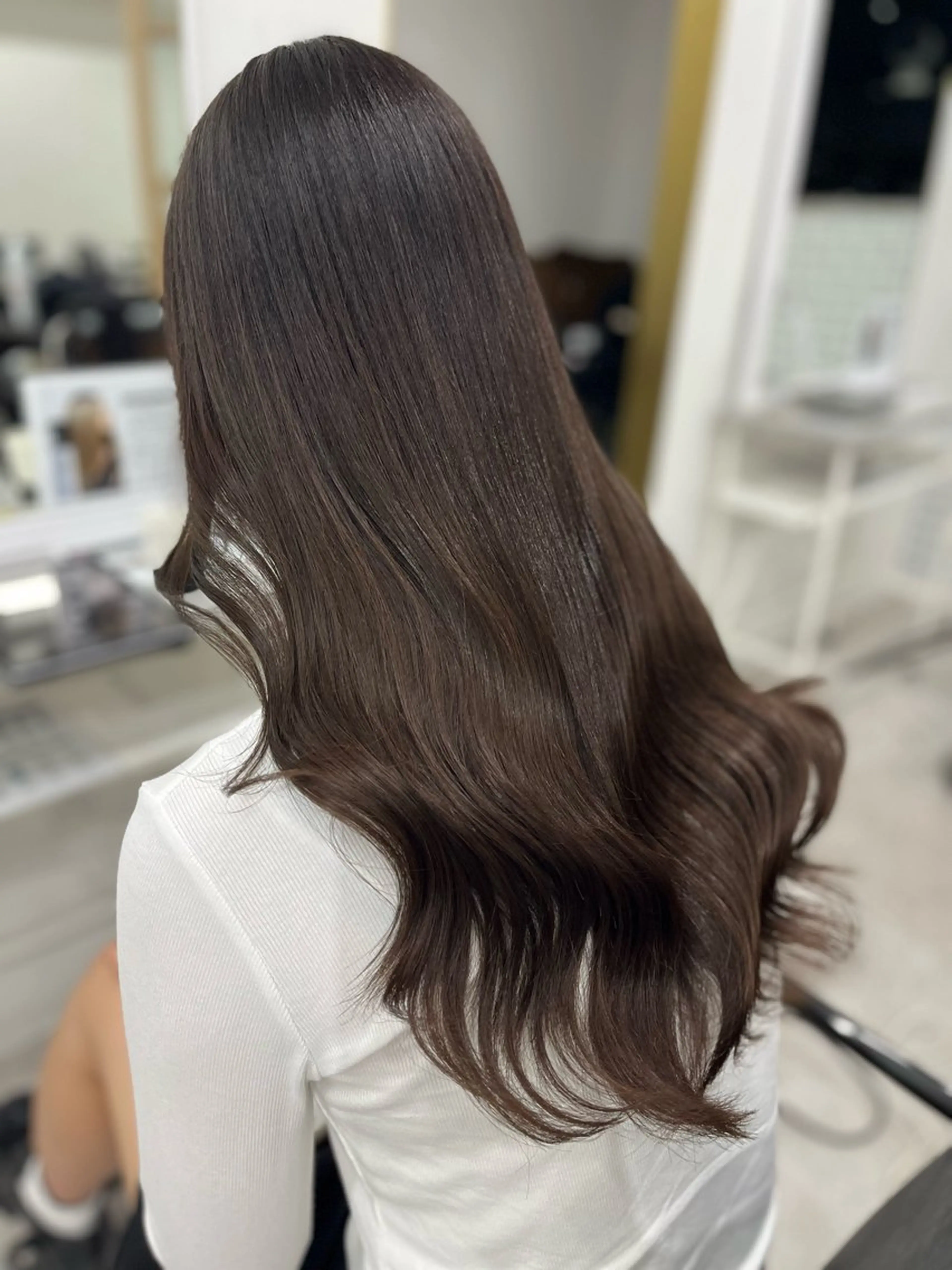 ロング カラー ブラウンカラー ヘアカラー トリートメント 🫧ぷる艶カラー🫧 Yuubi🦩のヘアスタイル