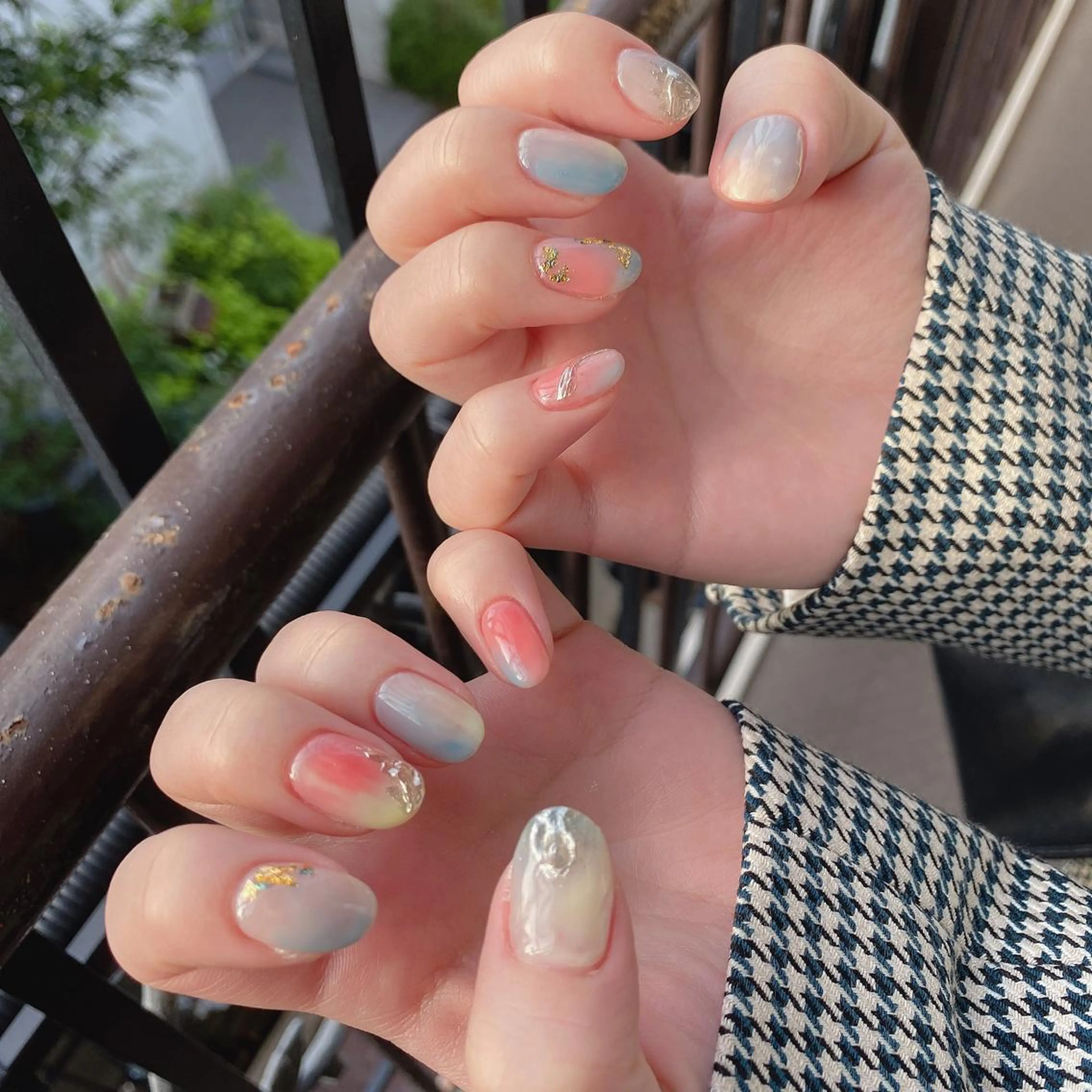 ネイル アートネイル オーロラネイル ジェルネイル 韓国ネイル ニュアンスネイル To Me Nail所属・🩵 mei🩵のネイルデザイン