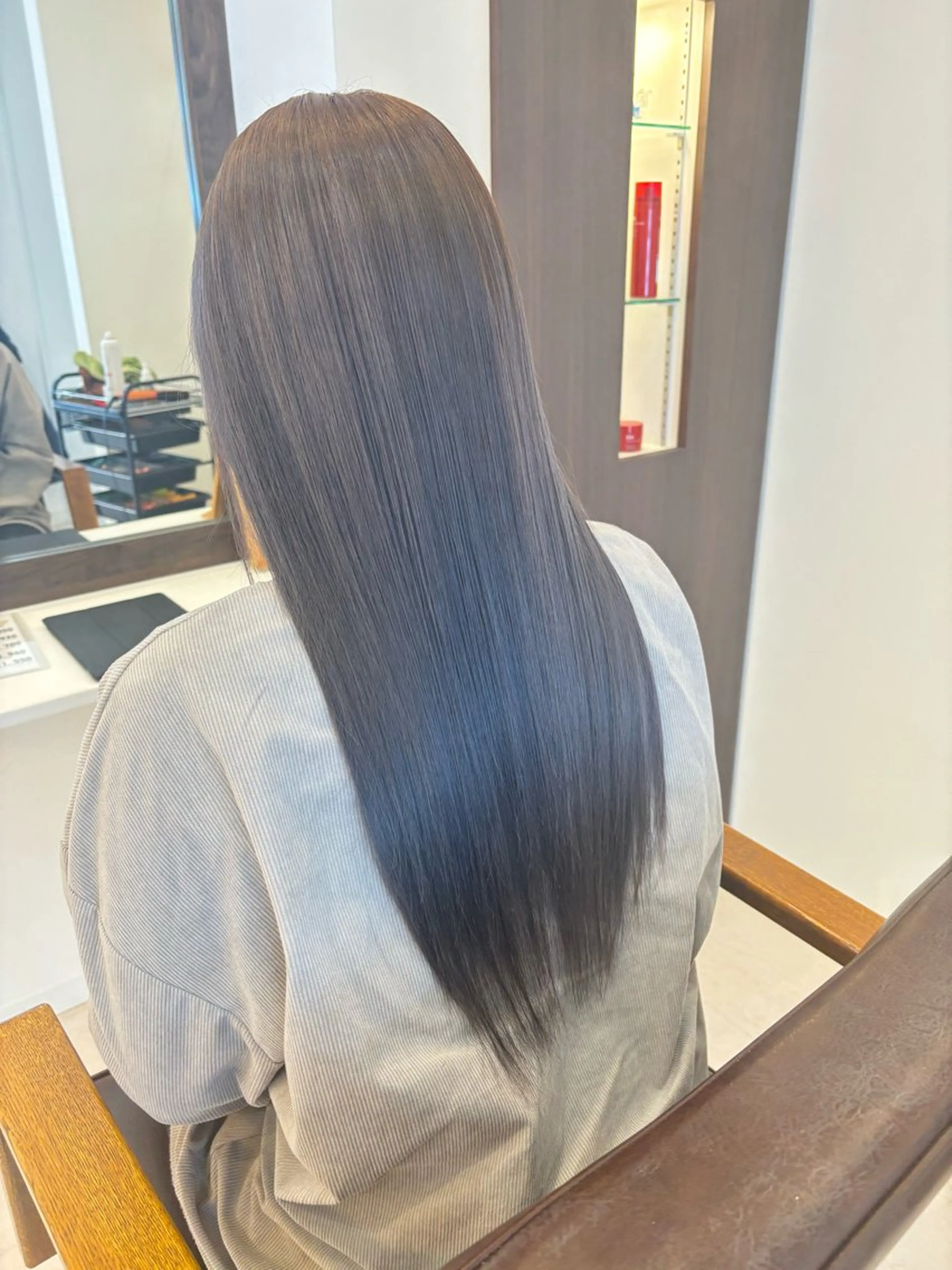 カラー ヘアカラー 山本 詩織のヘアスタイル