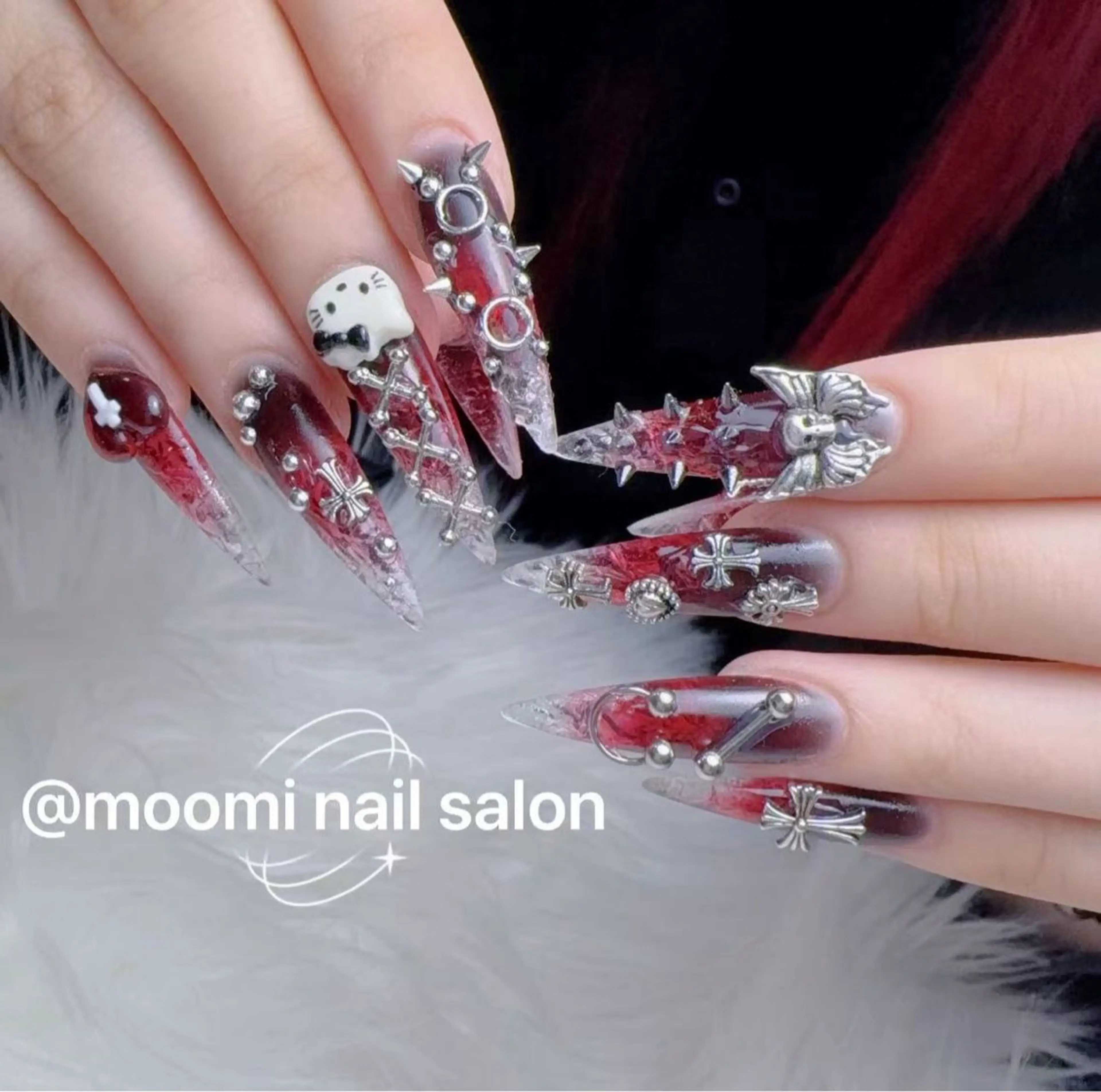 ロング ハンドネイル Moomi nail salonのネイルデザイン