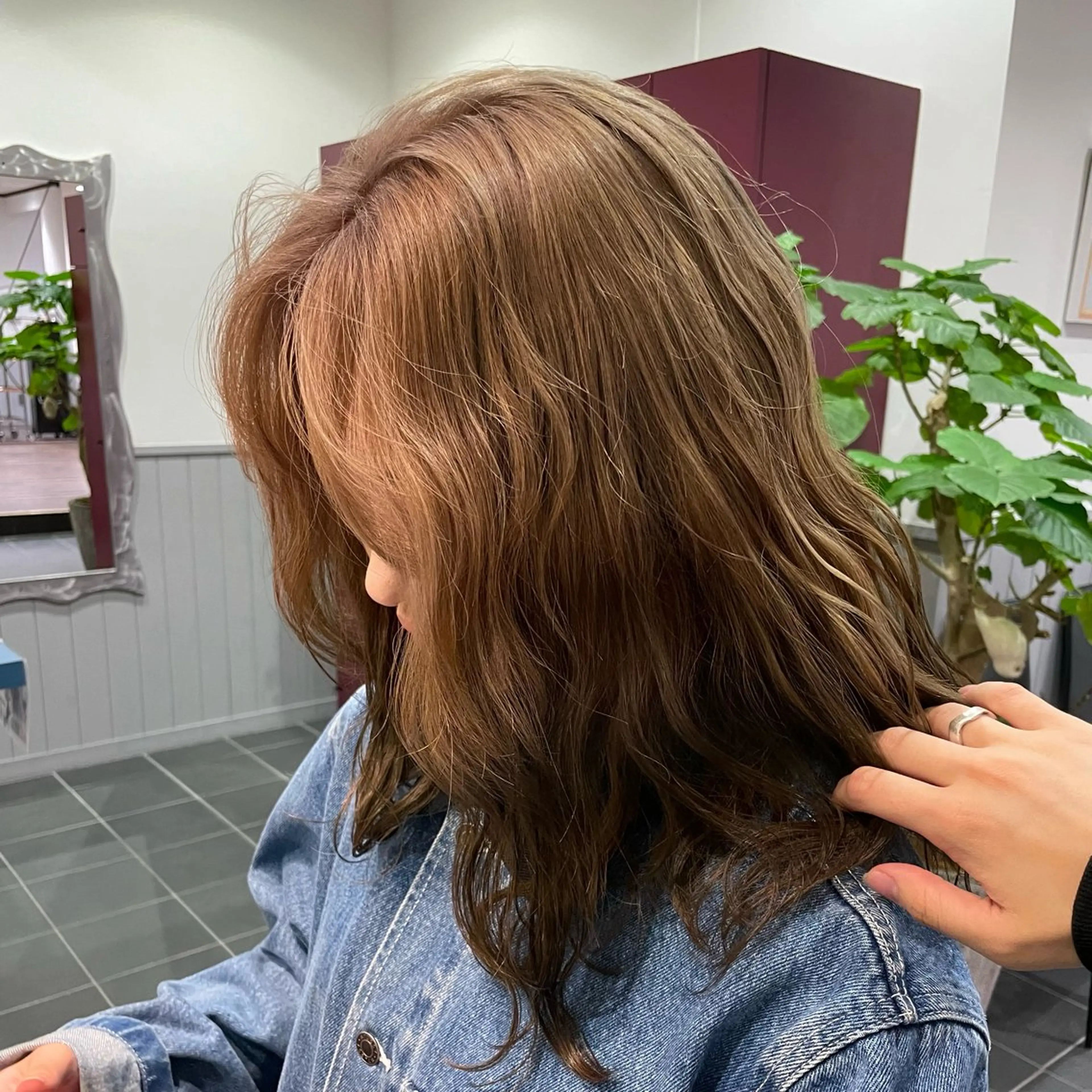 【10代20代限定メニューෆ˚*】ブリーチダブルカラー+ケアトリートメント 【髪のお悩みに合わせて調合】✩.*˚の写真