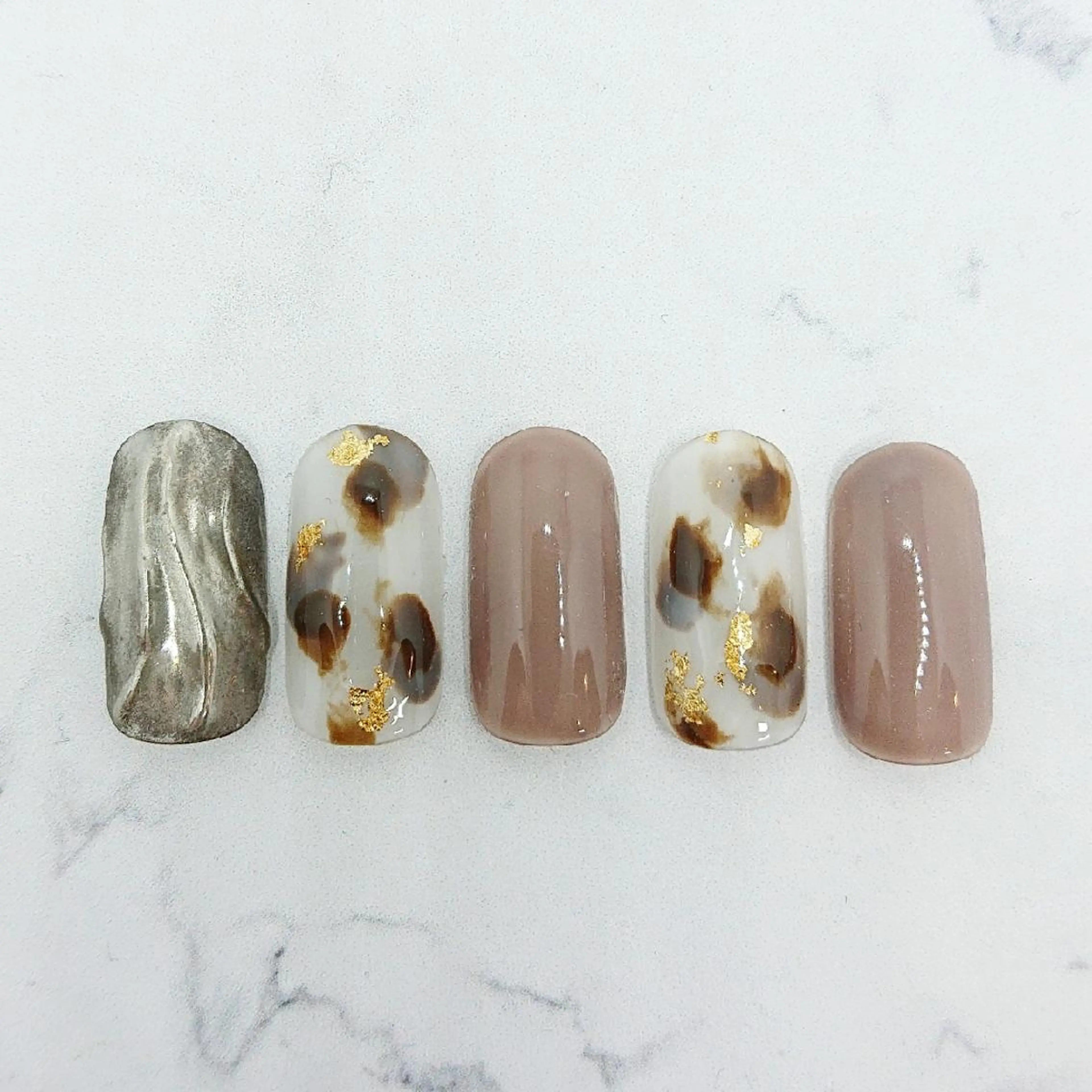 ネイル みー shakushiroのネイルデザイン