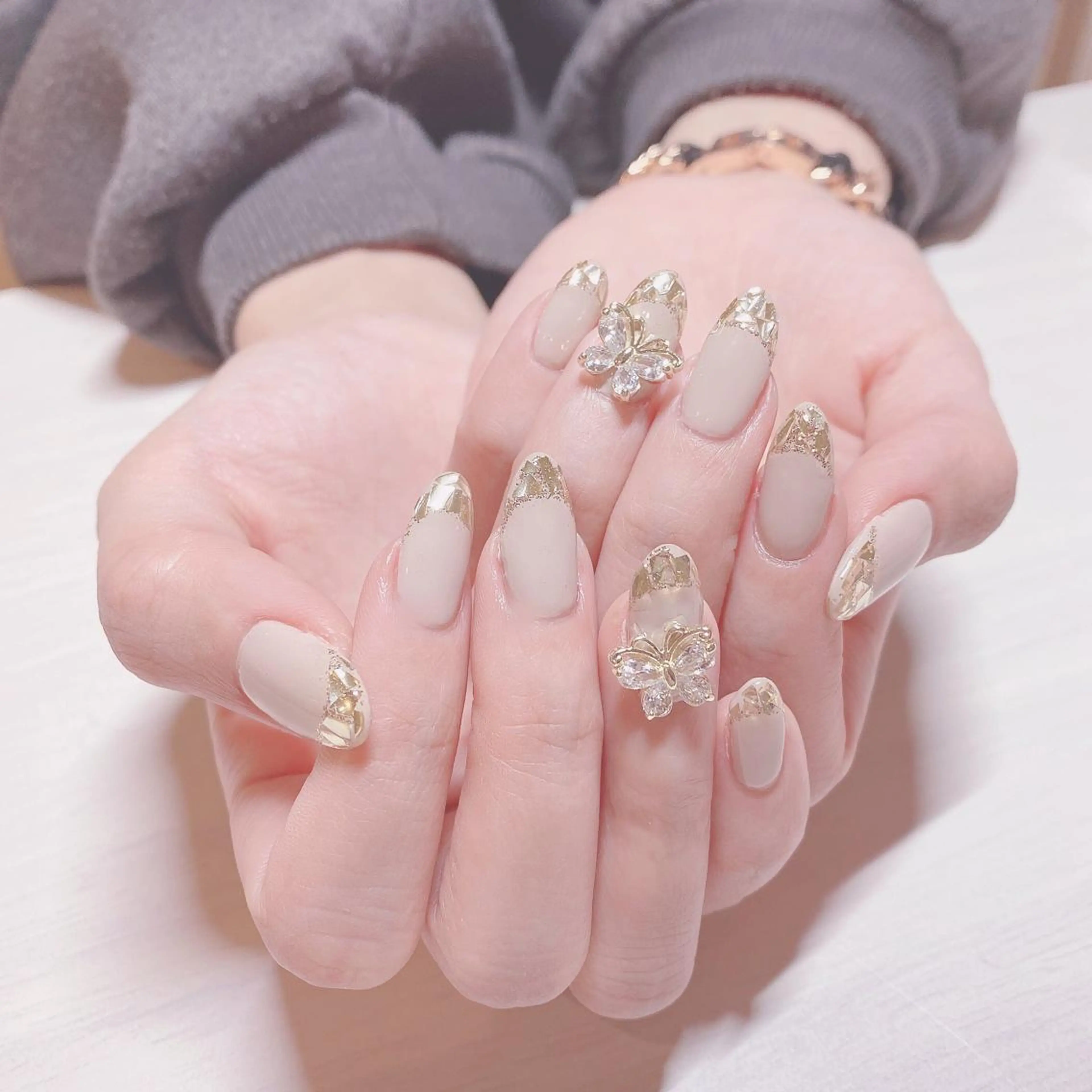 ネイル riu🌙 ogataのネイルデザイン