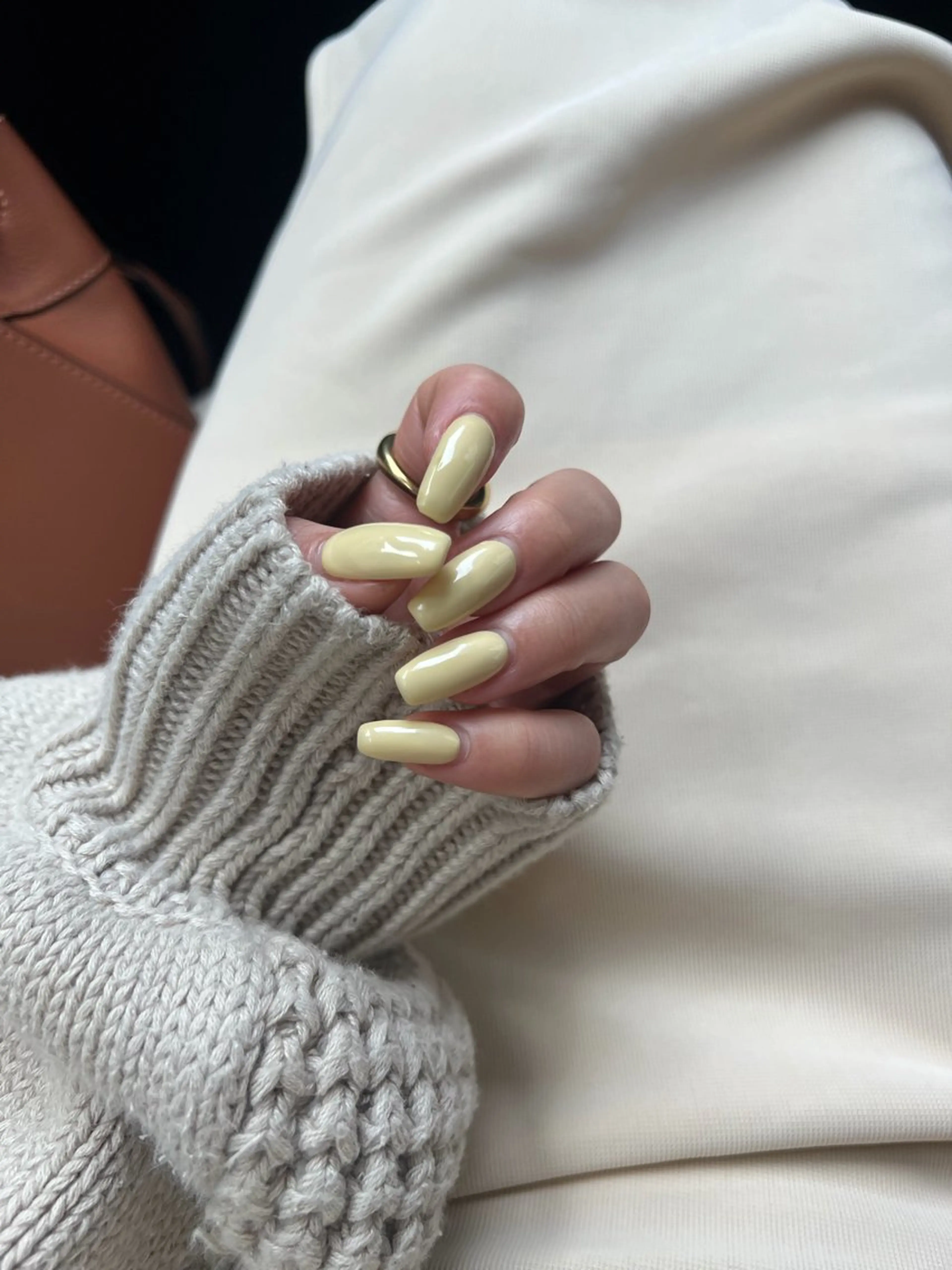 ネイル ハンドネイル AURA nailartのネイルデザイン