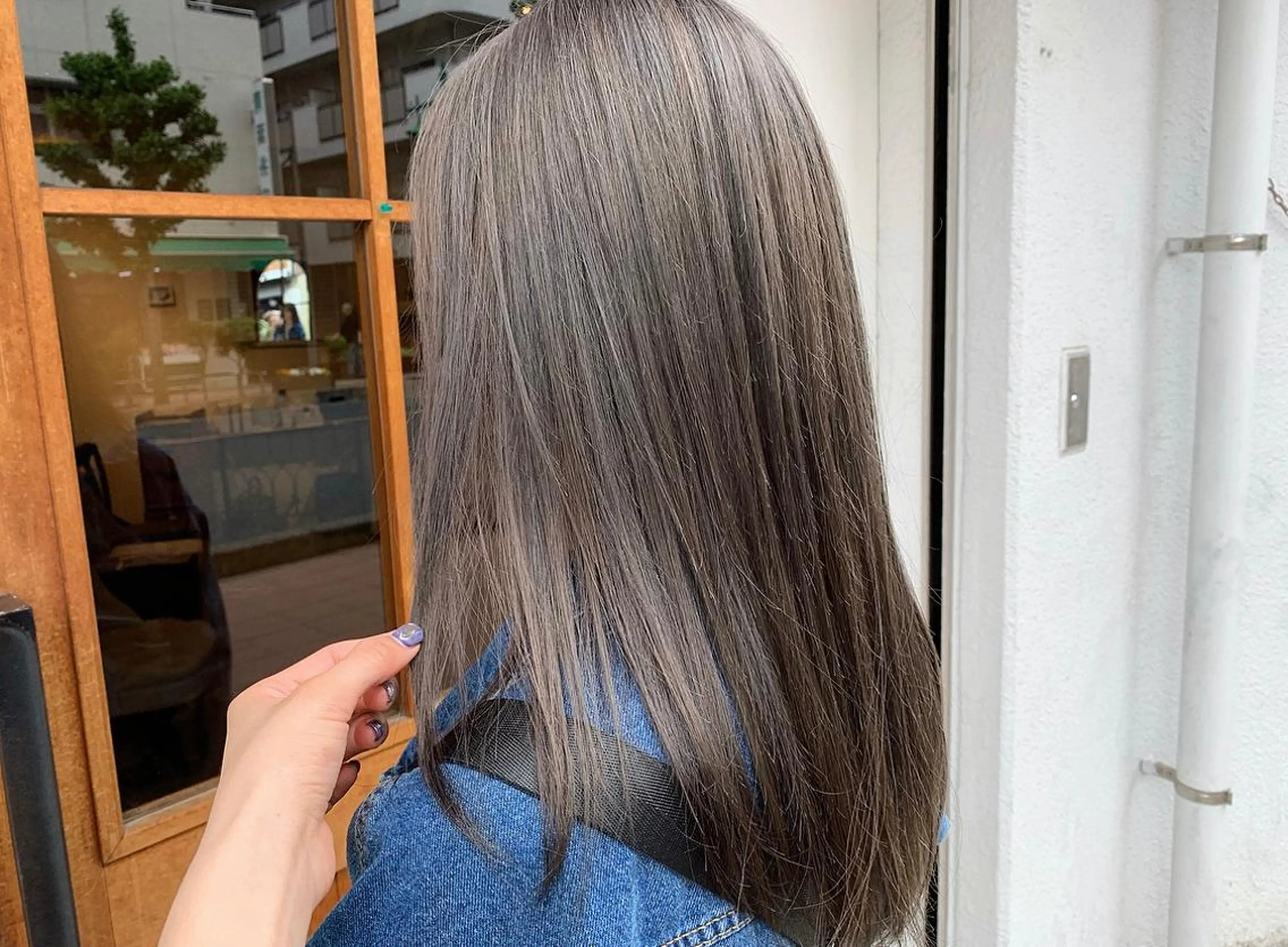 ロング ヘアカラー たかいわ みきのヘアスタイル