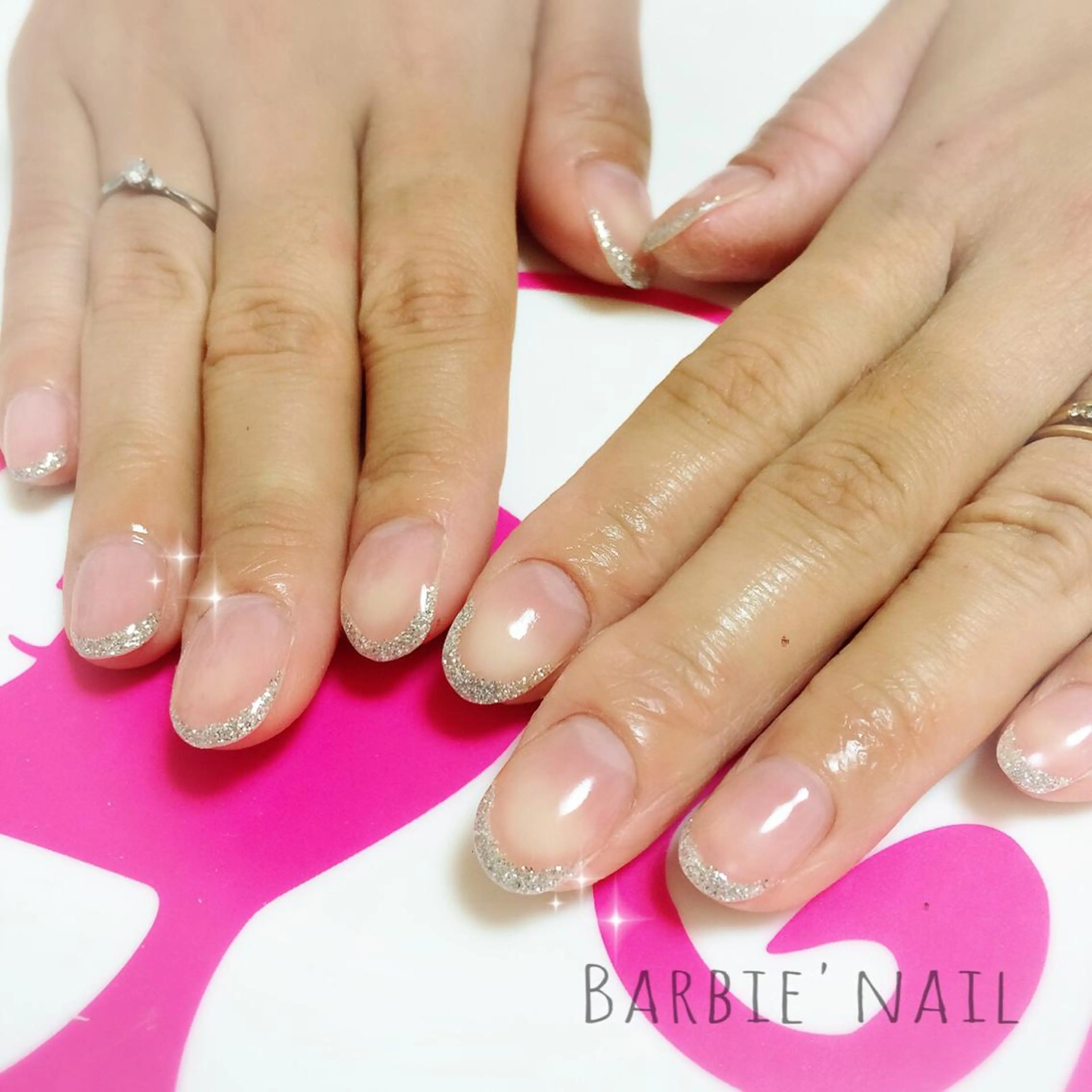 ネイル クリアネイル フレンチネイル ラメ(グリッター) シルバー シンプルネイル 27salon yuinaのネイルデザイン