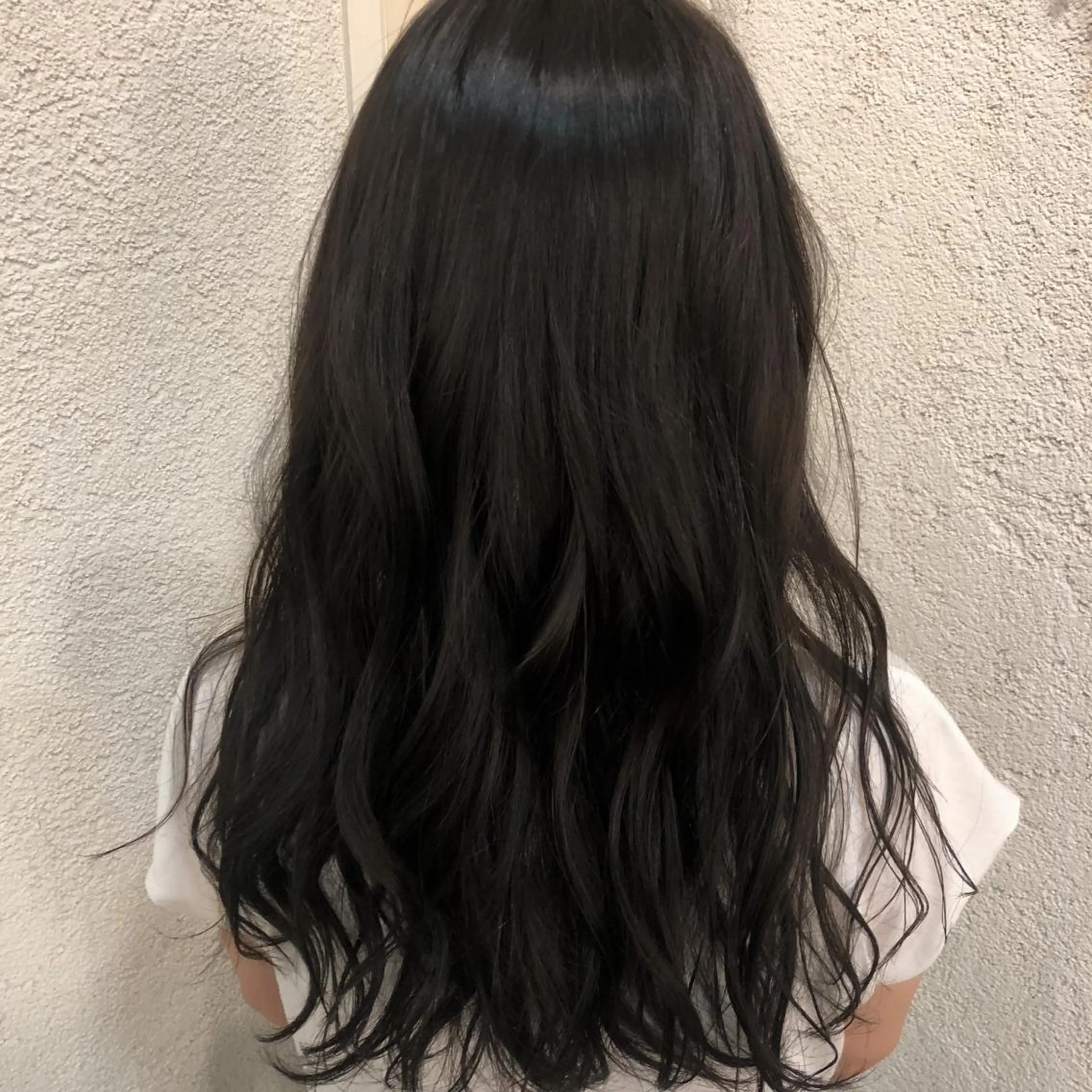 ロング カラー 黒髪 ナチュラルブラック Fuu.by lupine所属・本日空きあり 🌟misatoのヘアスタイル