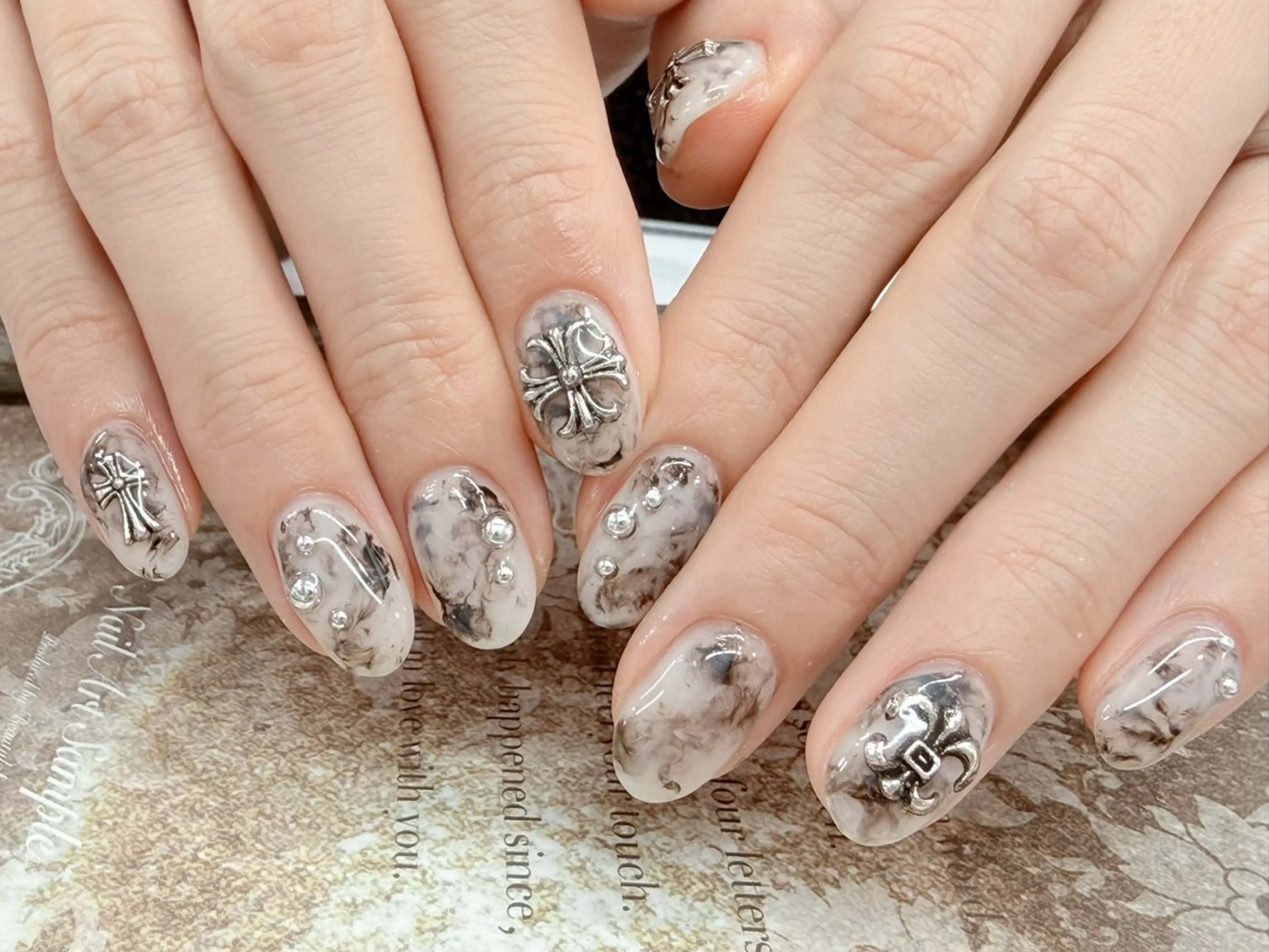 ネイル ハンドネイル JOJOネイル所属・JOJO ネイルのネイルデザイン