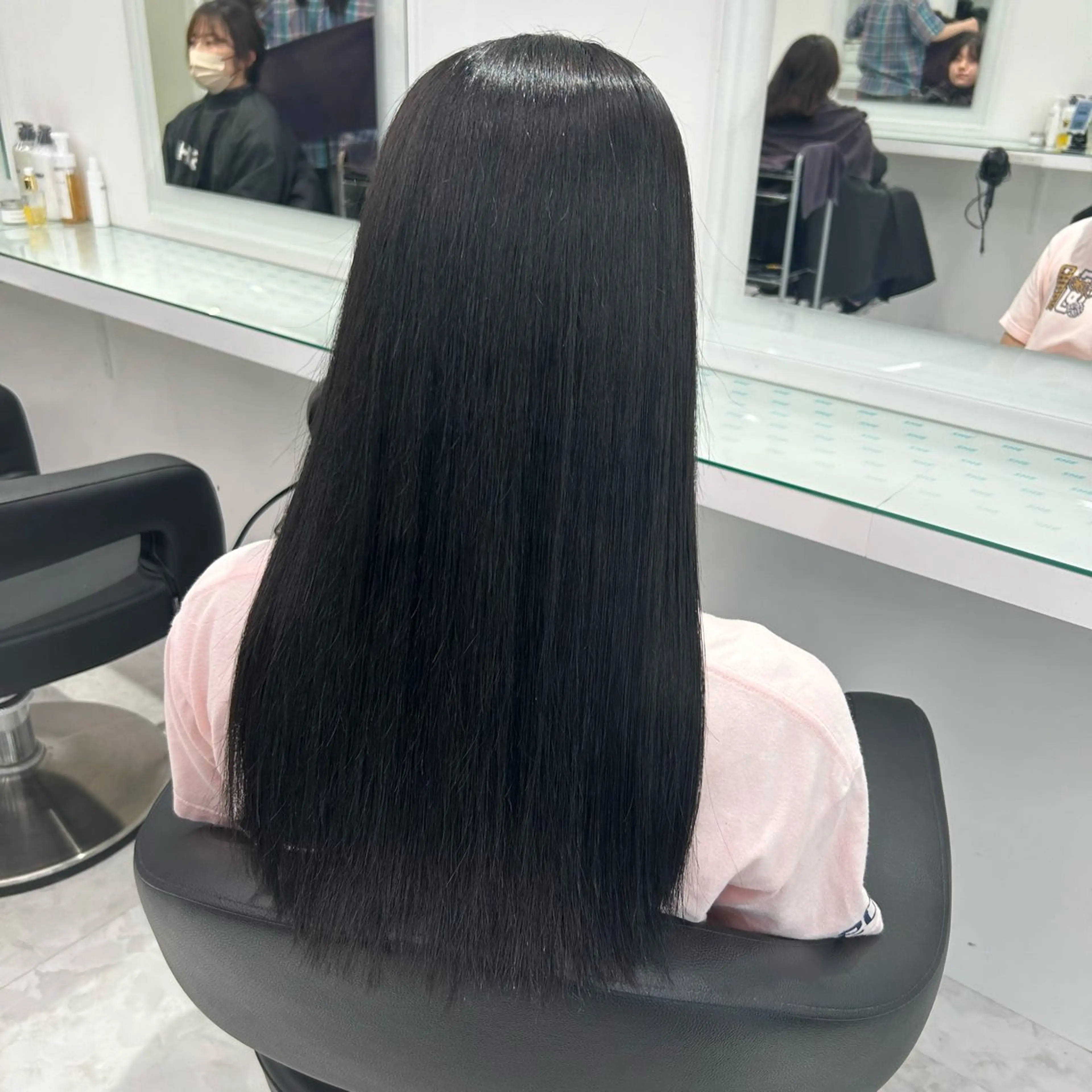 セミロング 🤍大人っぽ韓国暗髪 🤍Asuka🤍のヘアスタイル