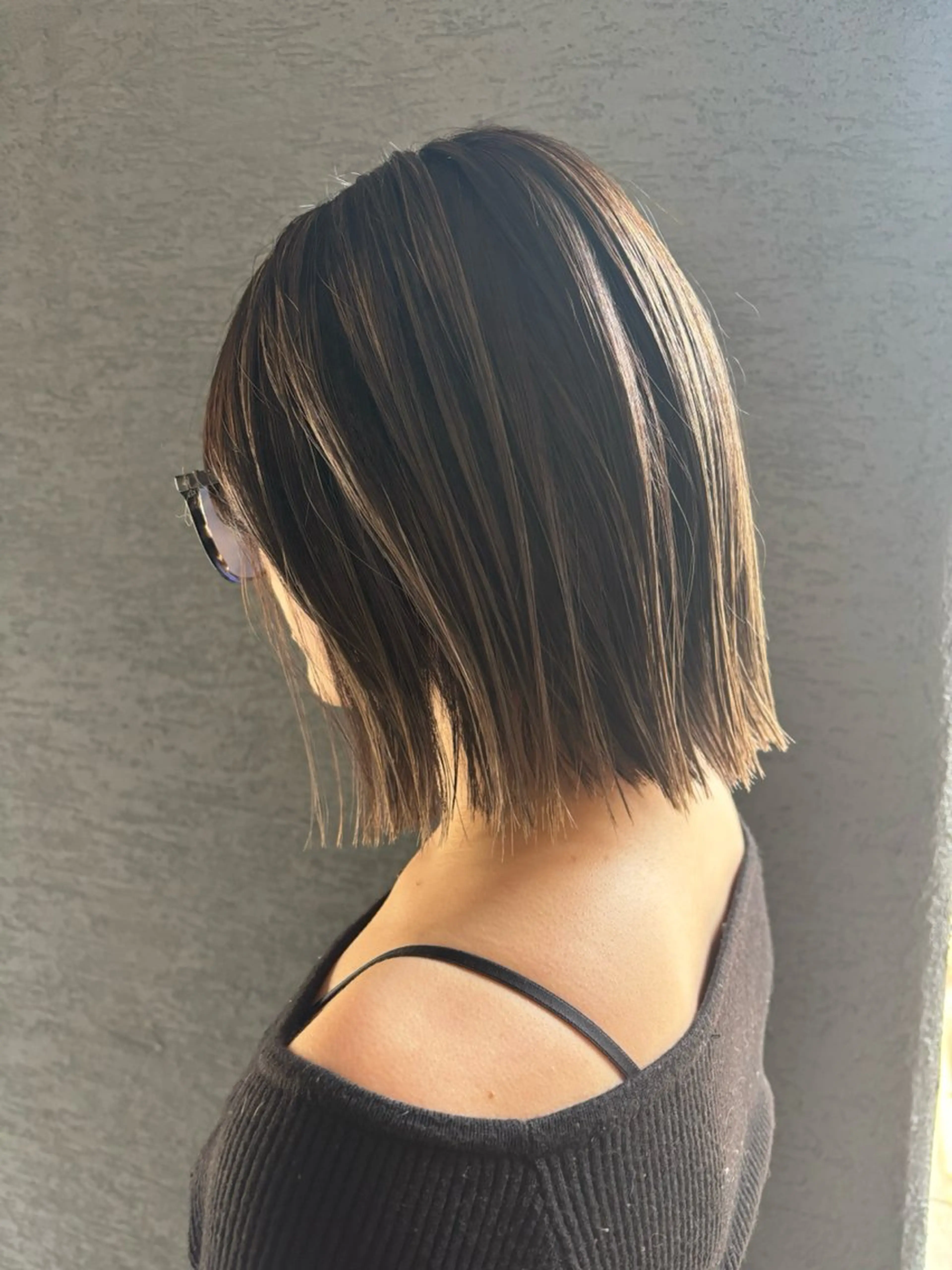 ミディアム ヘアカラー ブリーチ✨ハイライト メンズヘア/アヤノのヘアスタイル