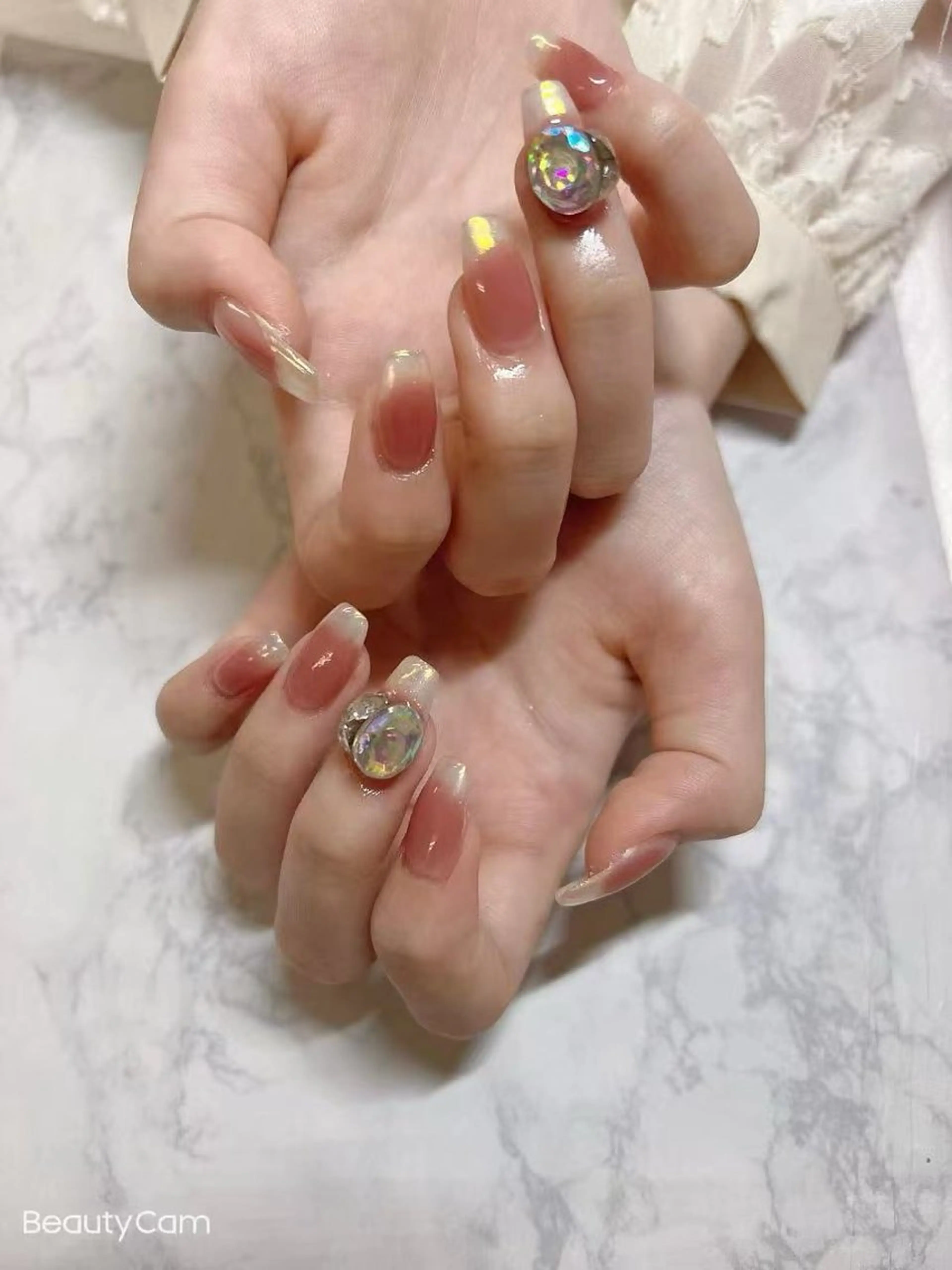 ネイル Minoan Lのネイルデザイン