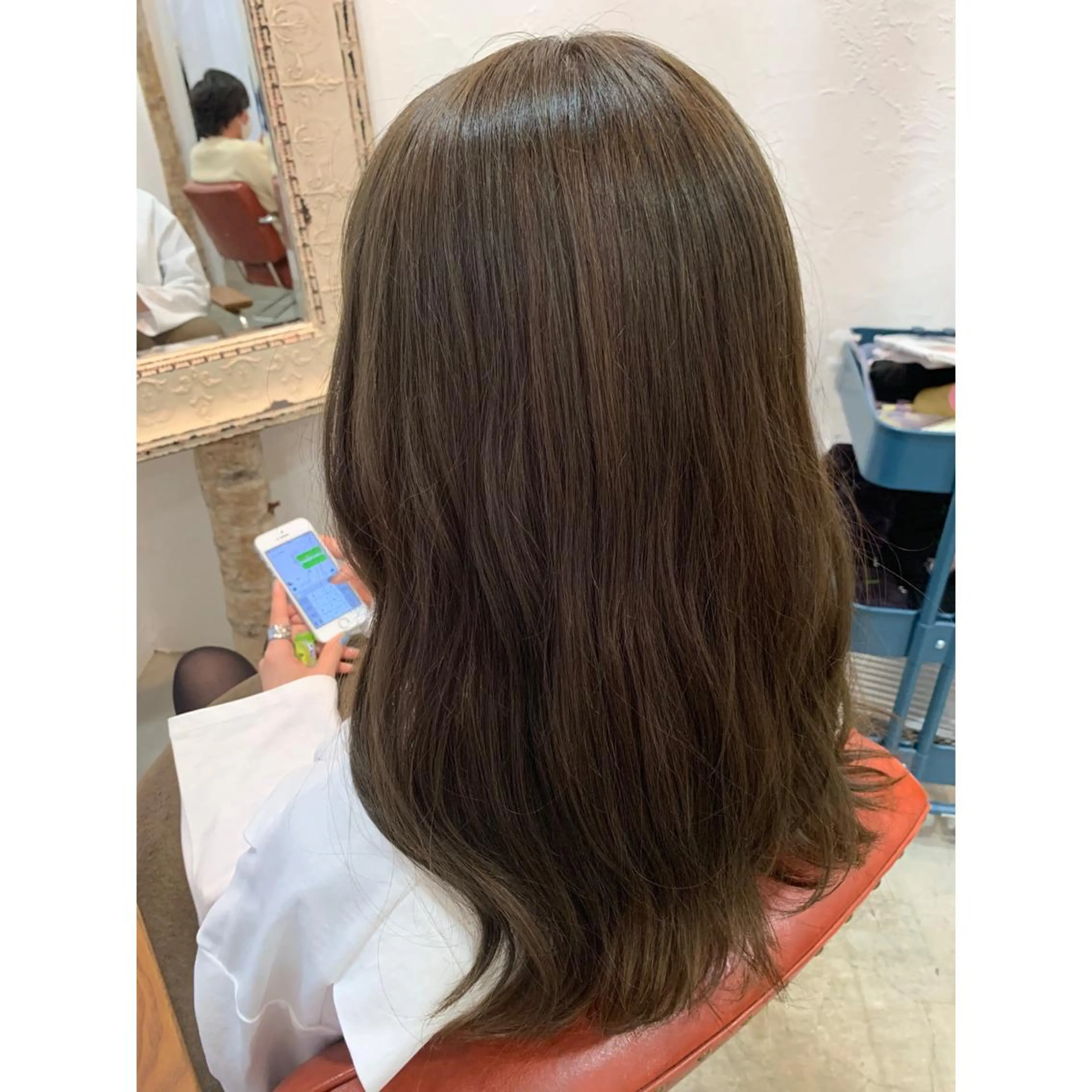 セミロング カラー カット ヘアカラー fio マナミのヘアスタイル