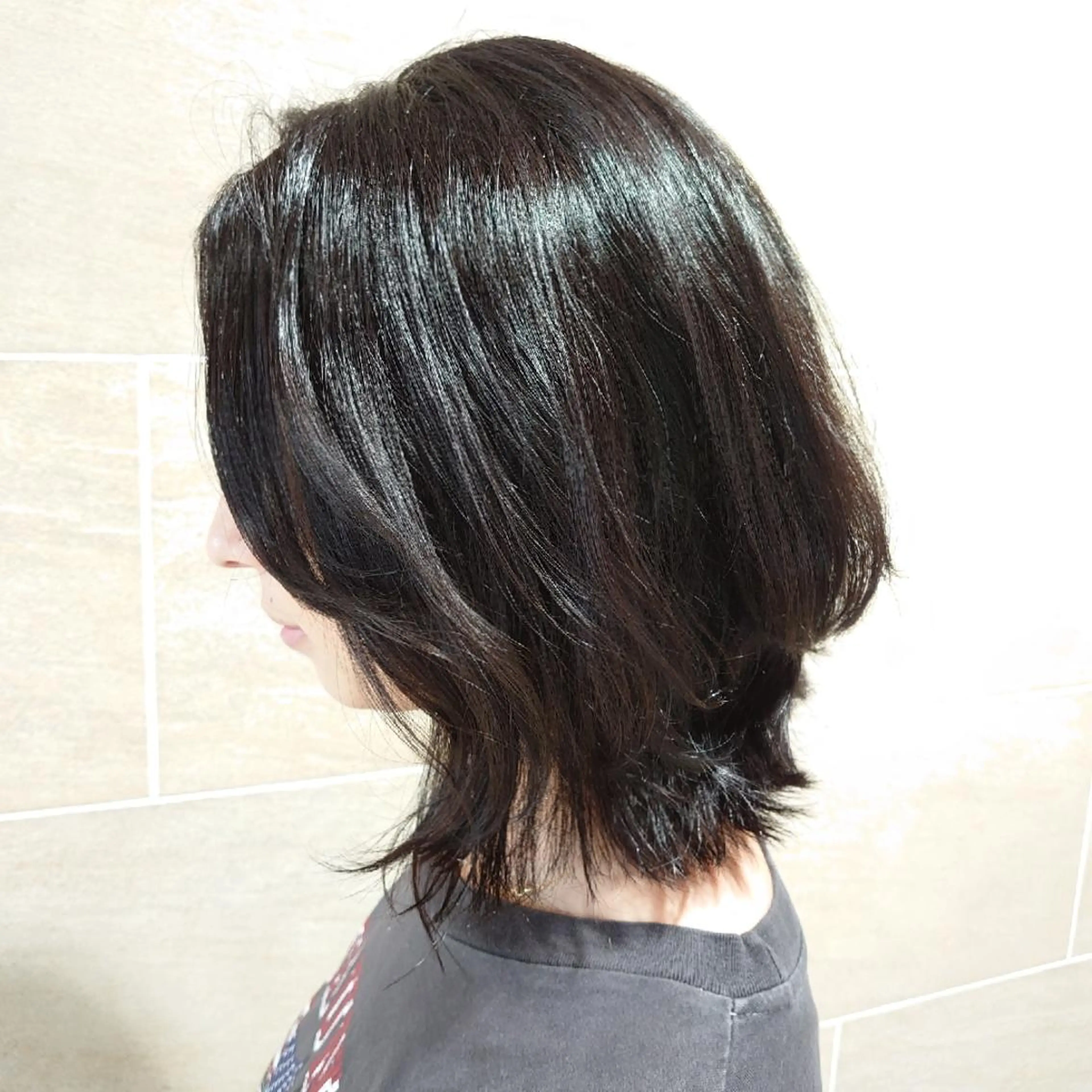 ミディアム レイヤーカット 宮本  星羅のヘアスタイル