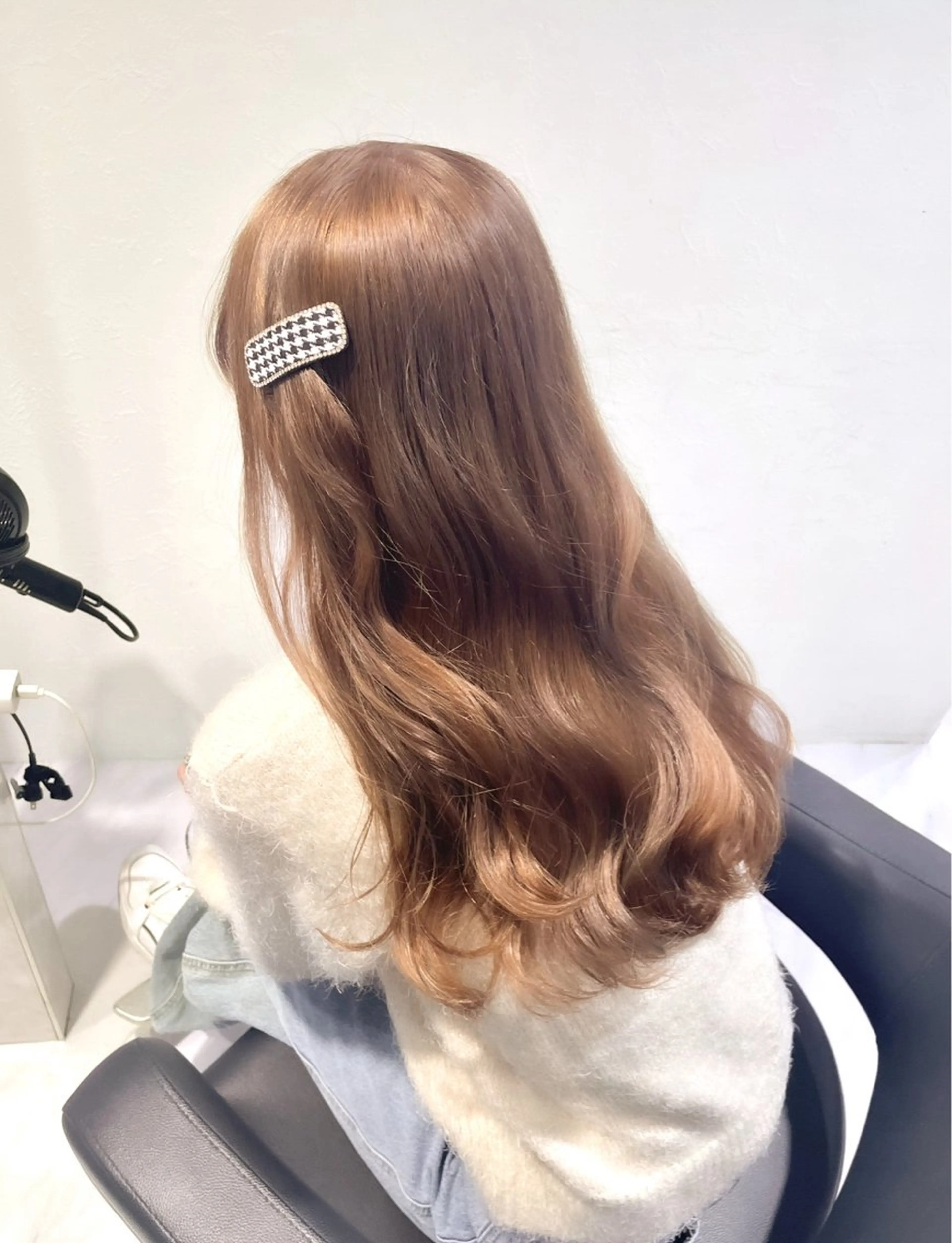 ロング カラー ハイトーンカラー 🦄レイヤーカットのヘアスタイル