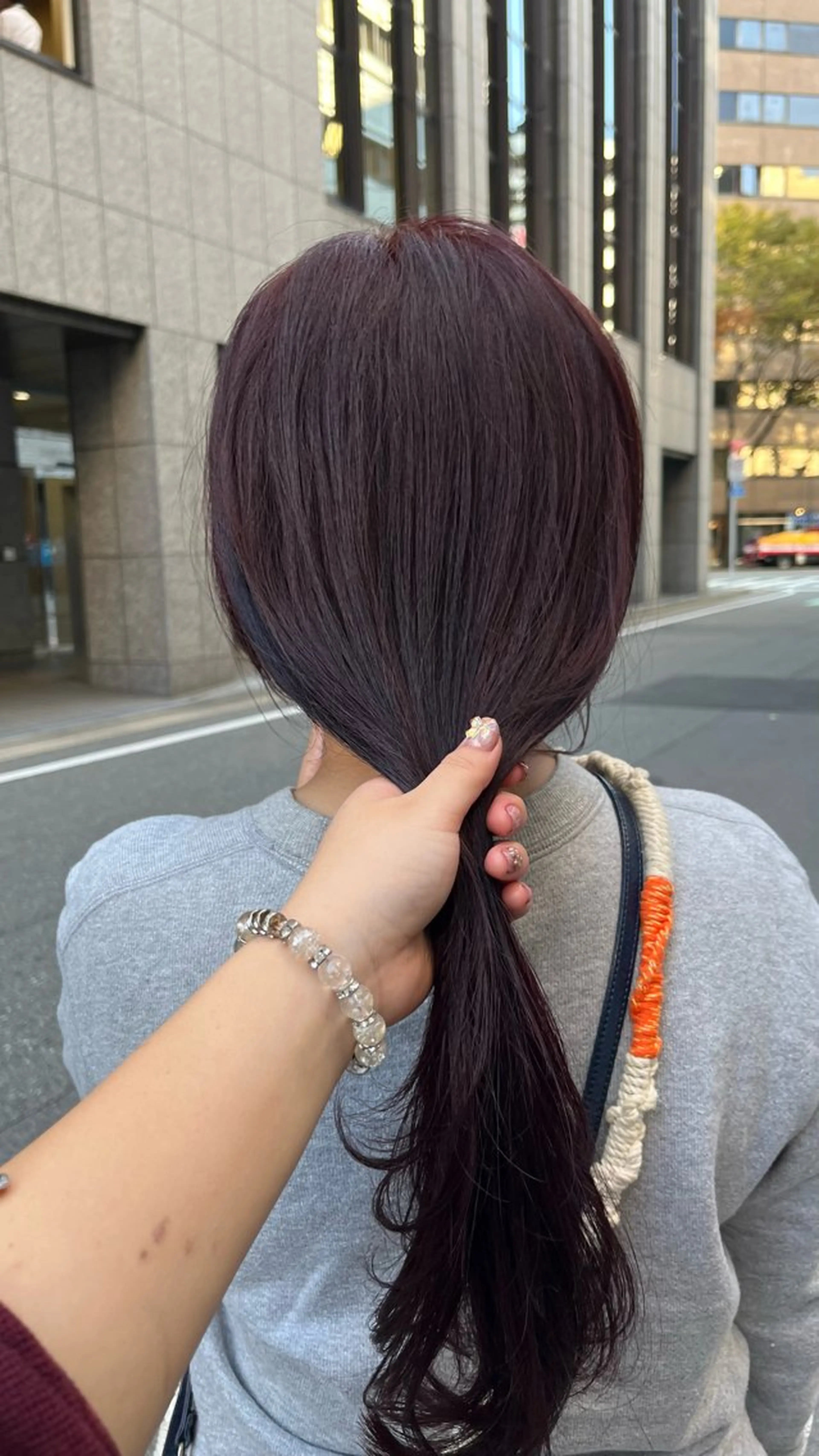 カラー ブリーチ ブリーチなしカラー レッドカラー ヘアカラー トリートメント こまつばらみお/レイ ヤー/ダブルカラーのヘアスタイル