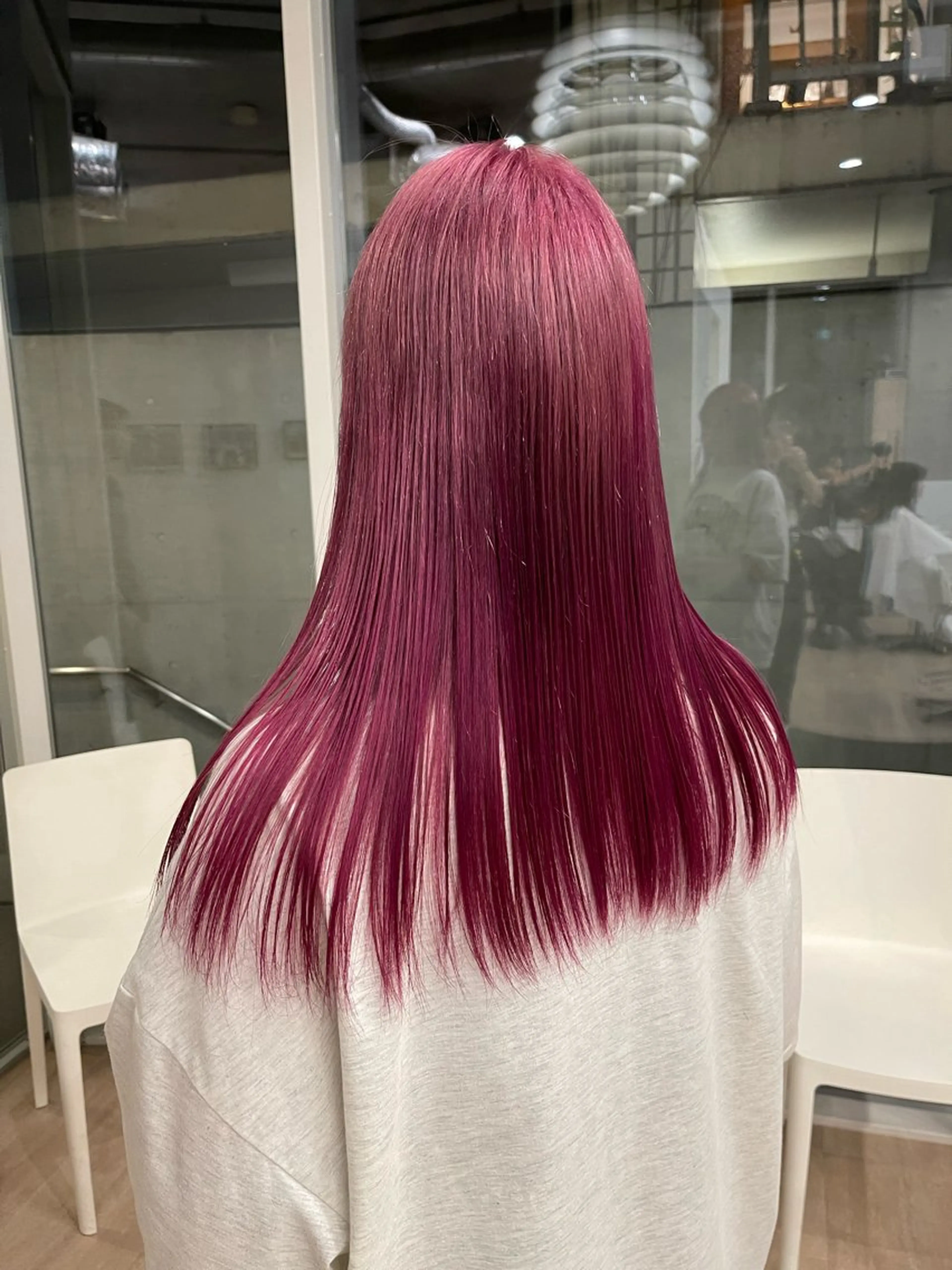 ロング カラー レッドカラー ヘアカラー デザインカラーとハイ トーン/HIROKIのヘアスタイル