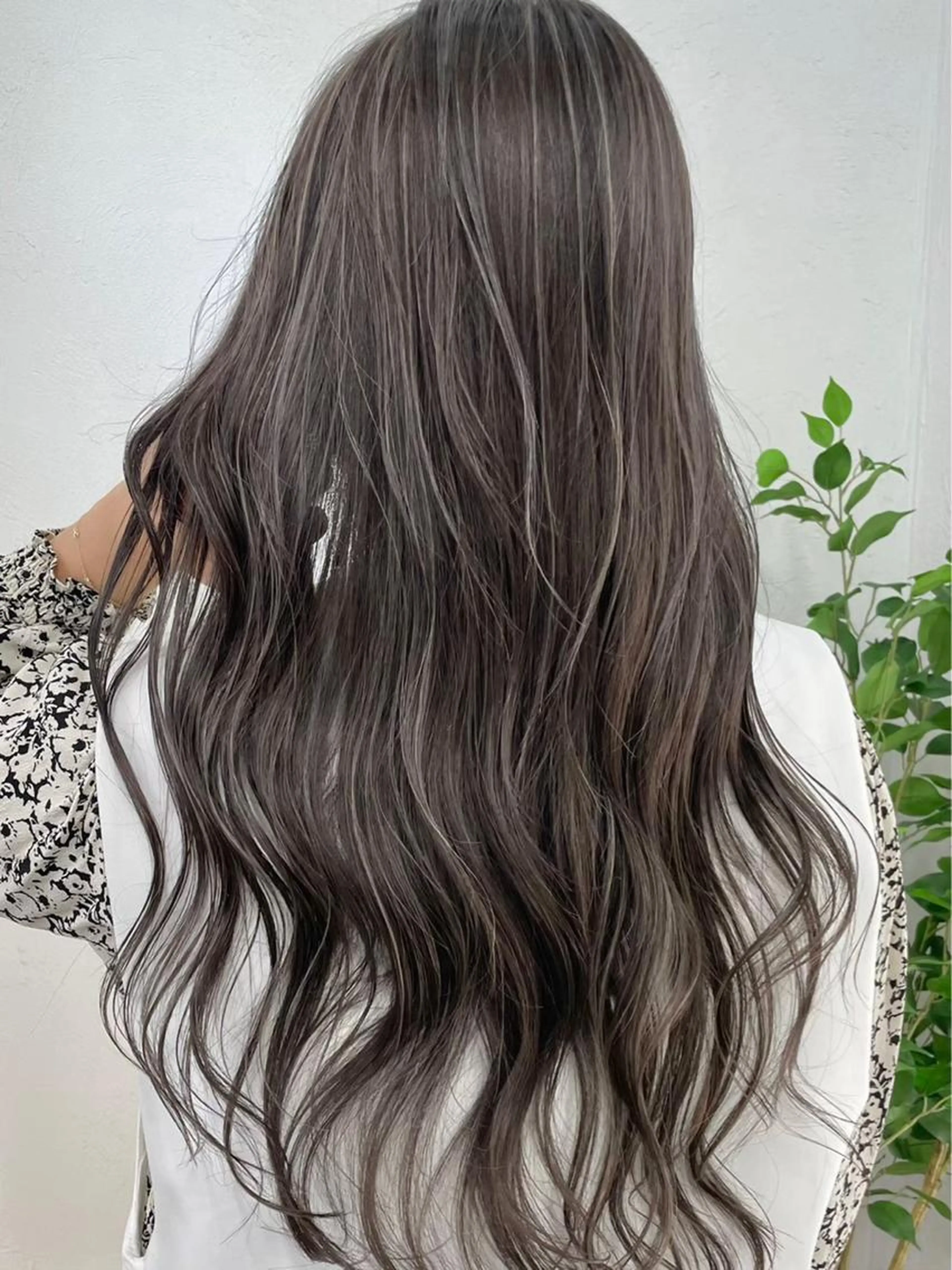 🍀カット+コントラストハイライト＋髪質改善トリートメント🍀の写真