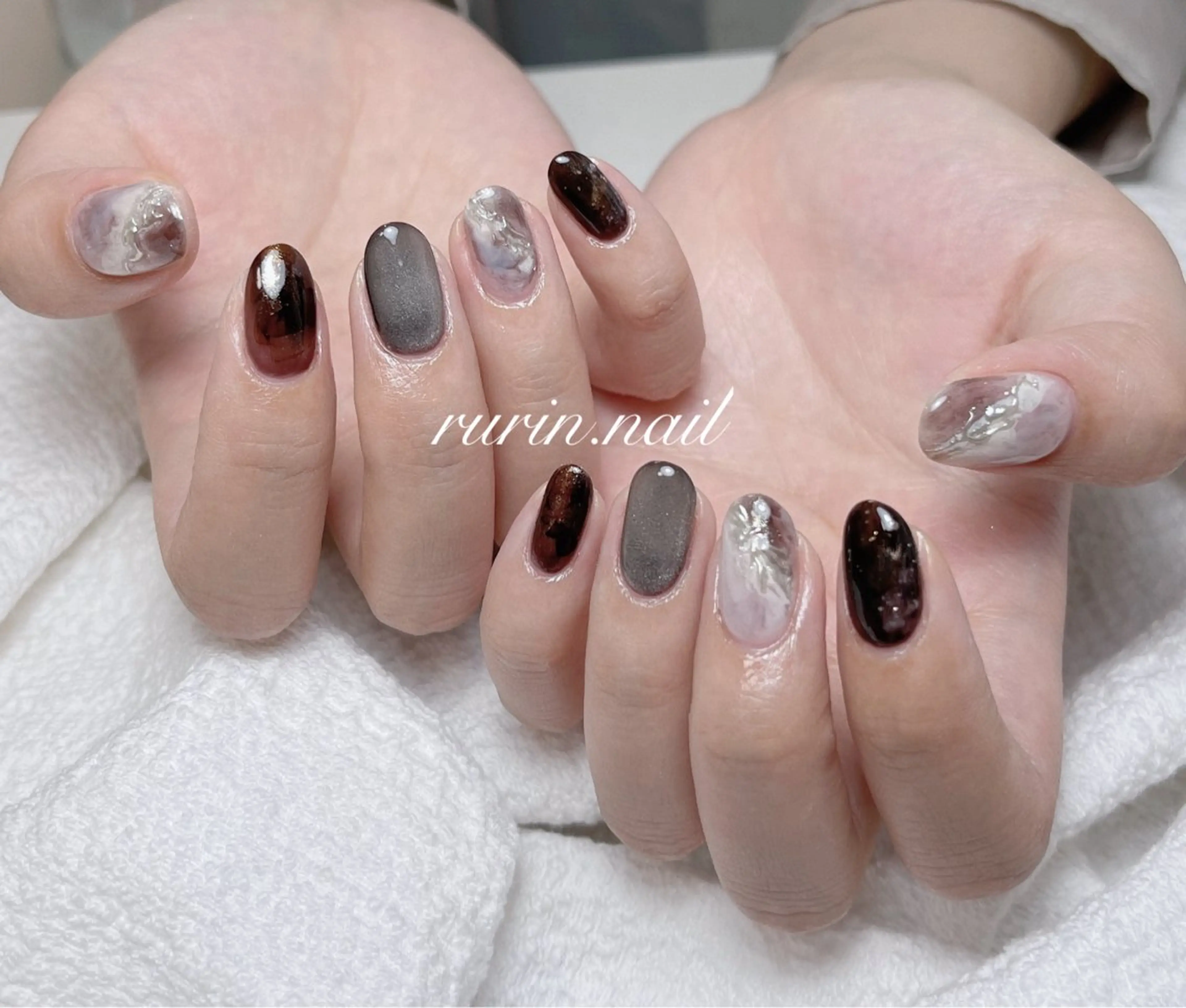 ネイル ハンドネイル ルリン サロン💅のネイルデザイン