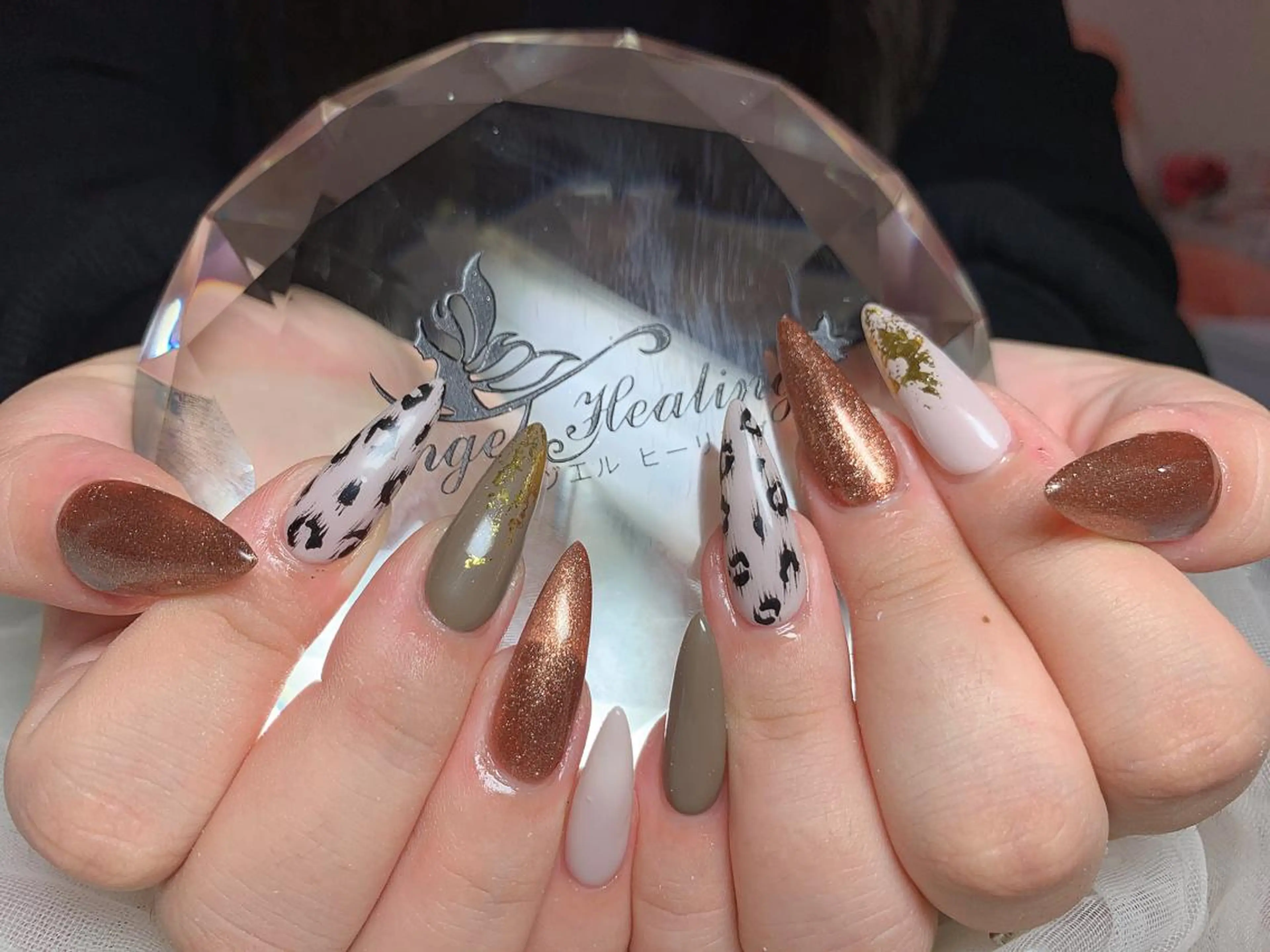 ネイル エンジェル ヒーリング 矢場町店のネイルデザイン