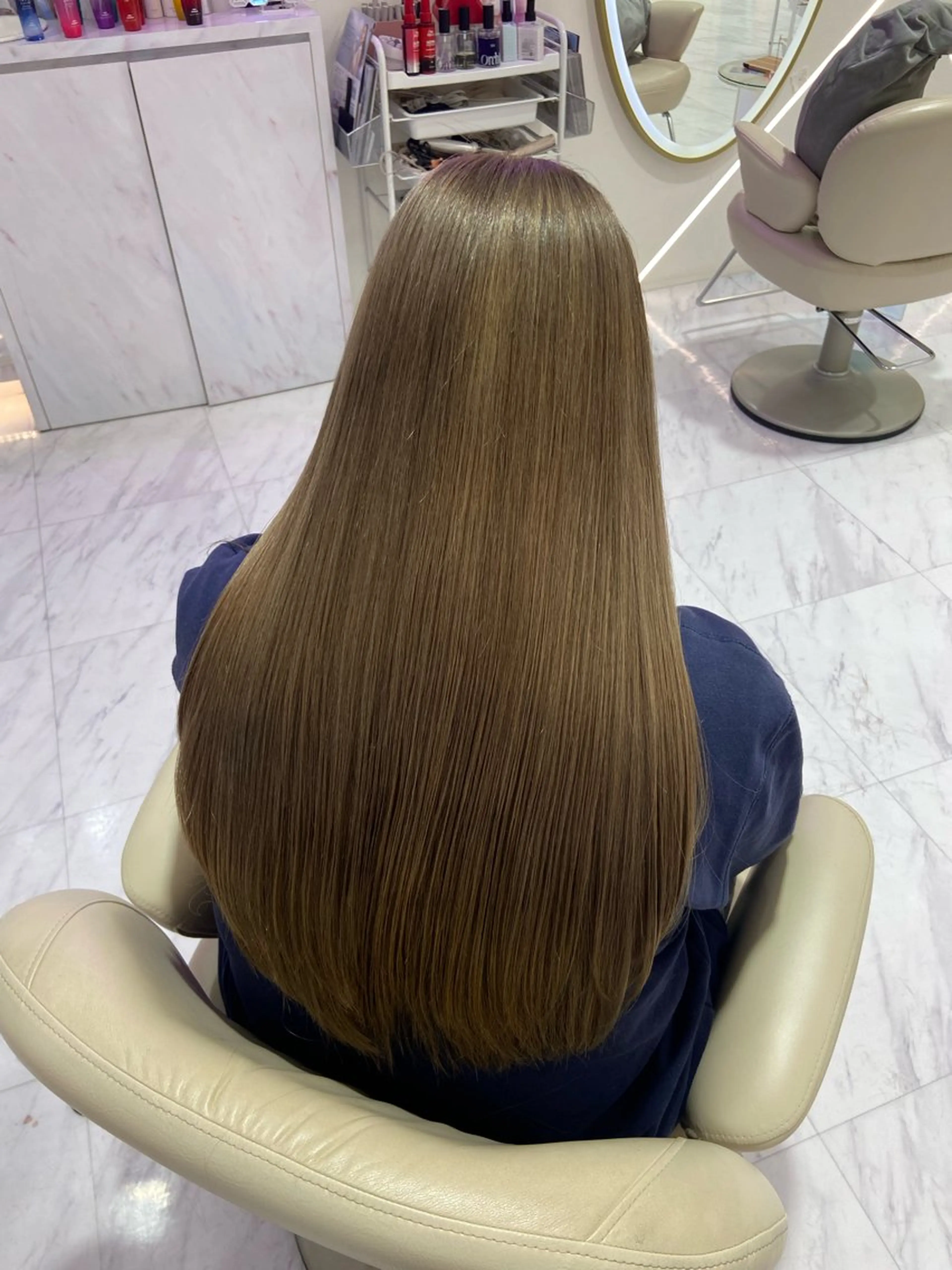 ロング カラー グレージュ ミルクティーグレージュ カット ヘアカラー トリートメント 名駅/ハイトーン /Y2k/YUNAのヘアスタイル