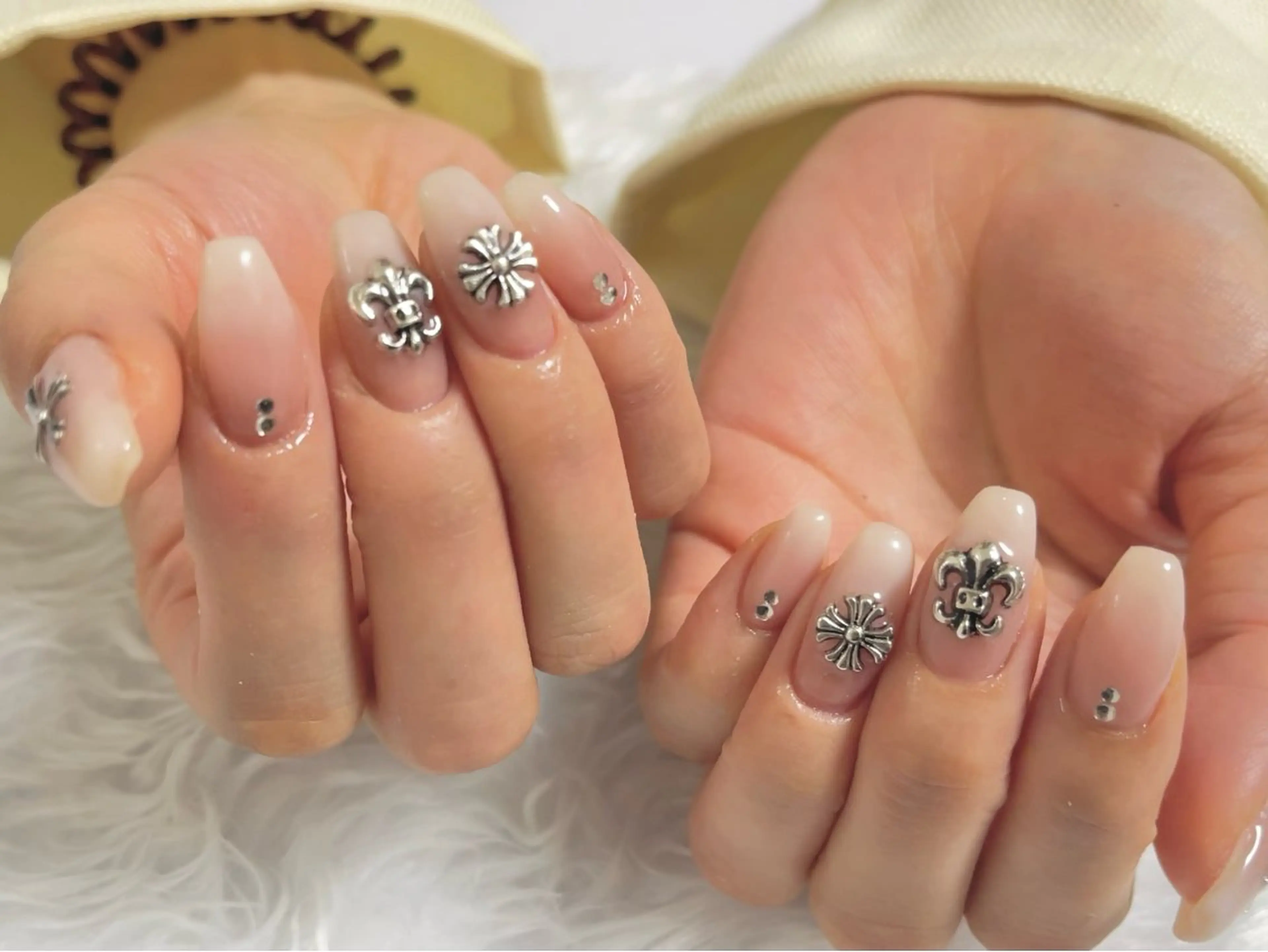 ネイル ハンドネイル プライベートサロン featherのネイルデザイン