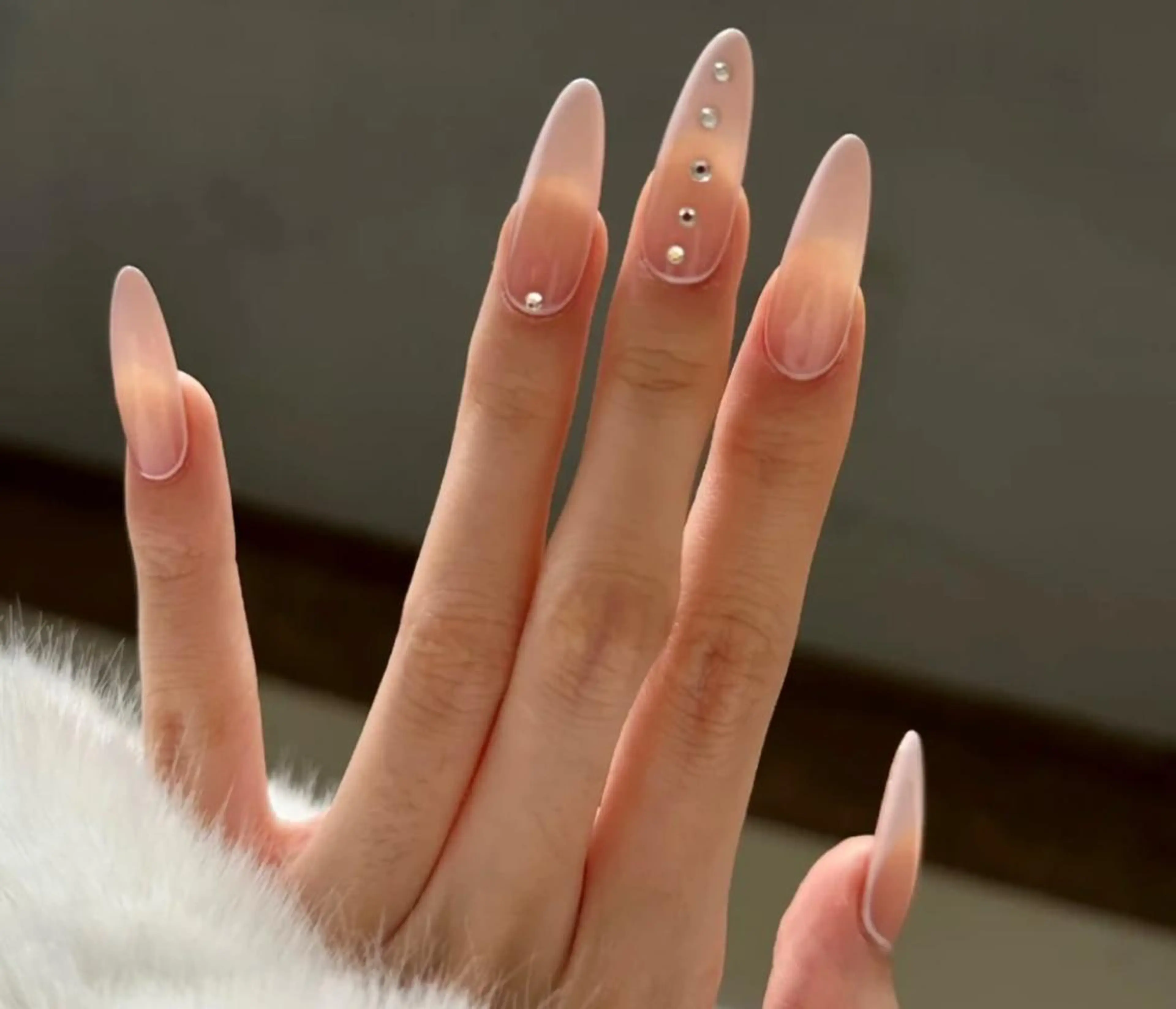 長さ出し+ワンカラー￥11000★パーツ２個プレゼント🎁の写真