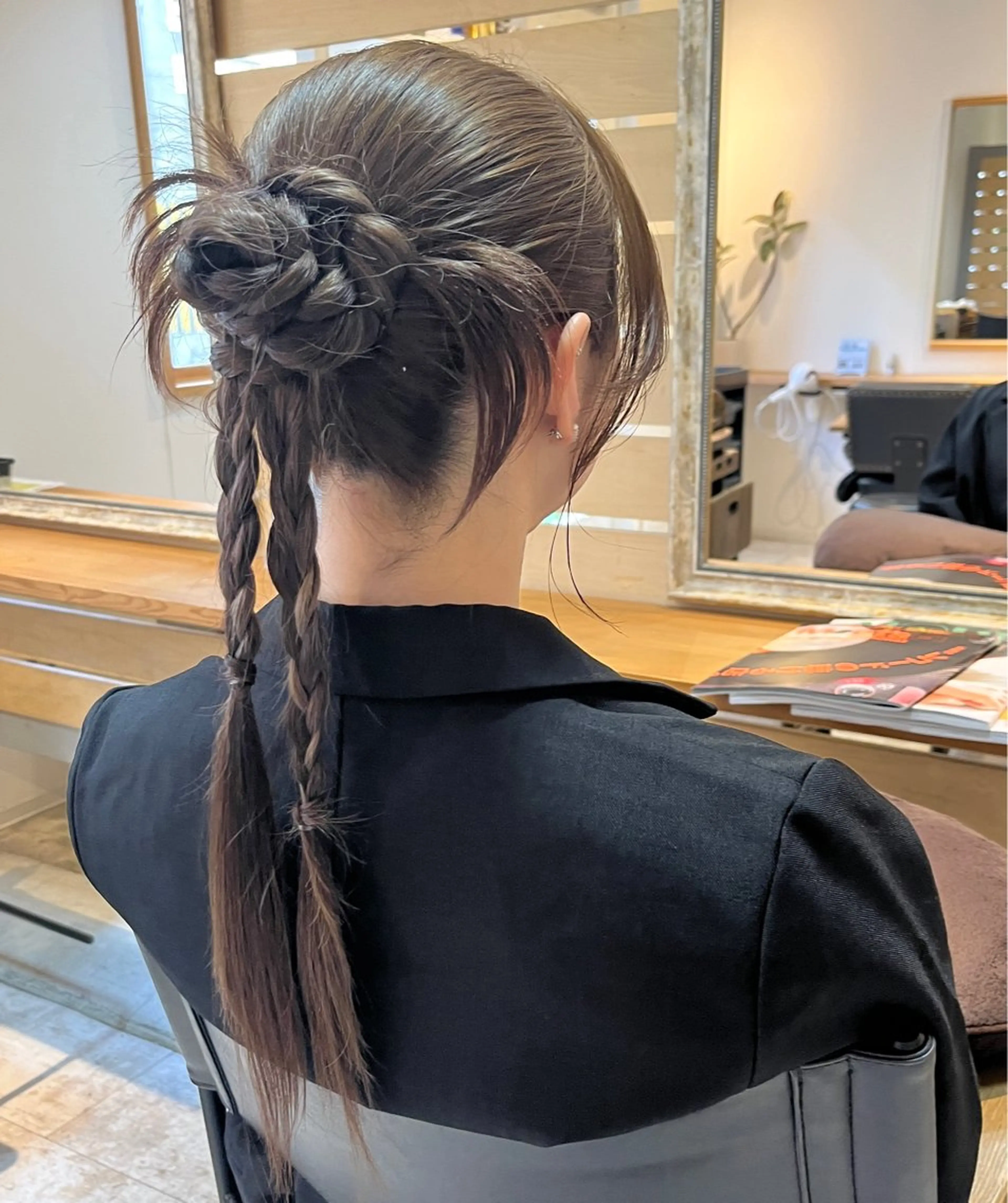 ミディアム ヘアアレンジ ヘアセット en't所属・佐藤　ひなの ／艶髪のヘアスタイル