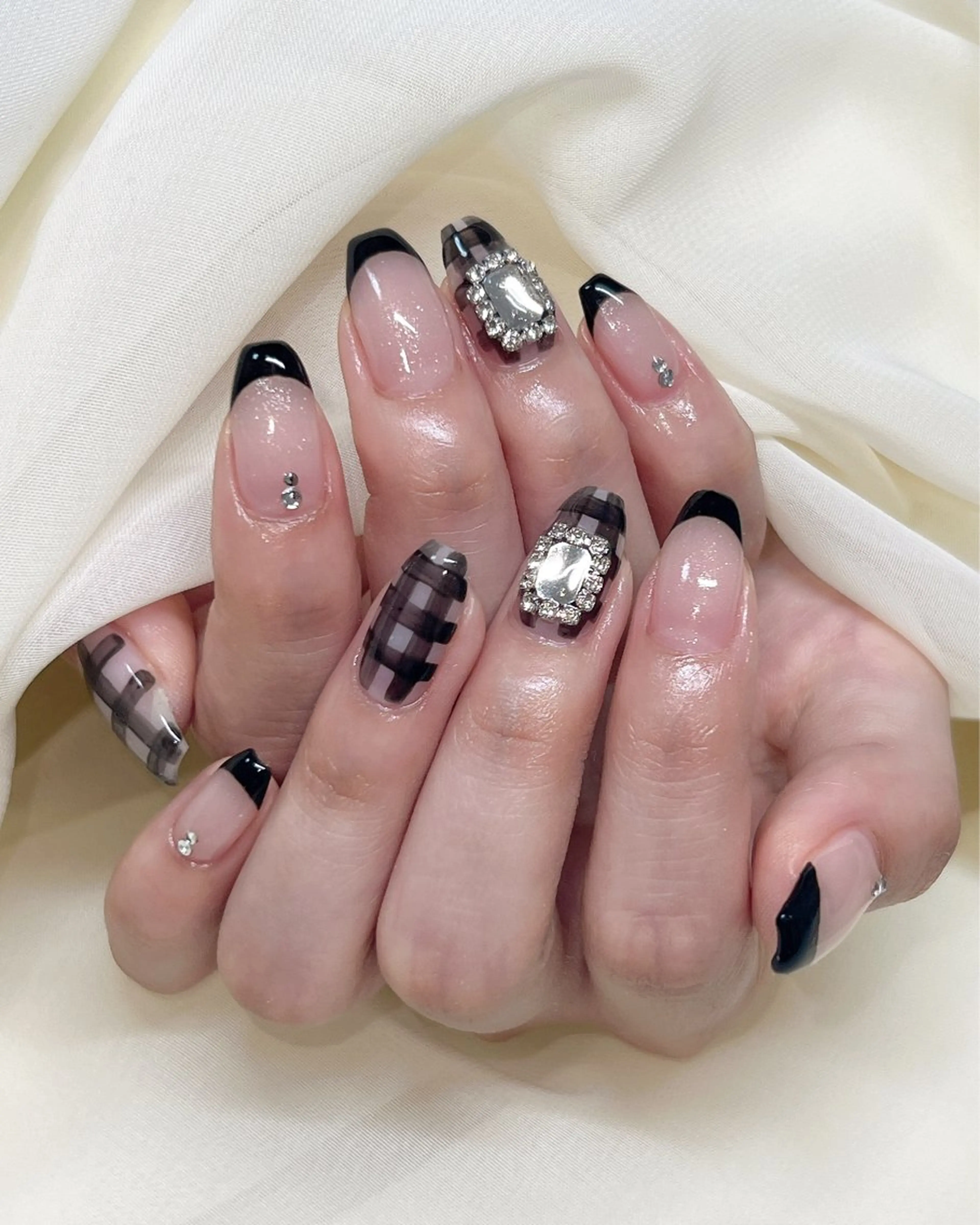 ネイル アートネイル nail salon MUAのネイルデザイン