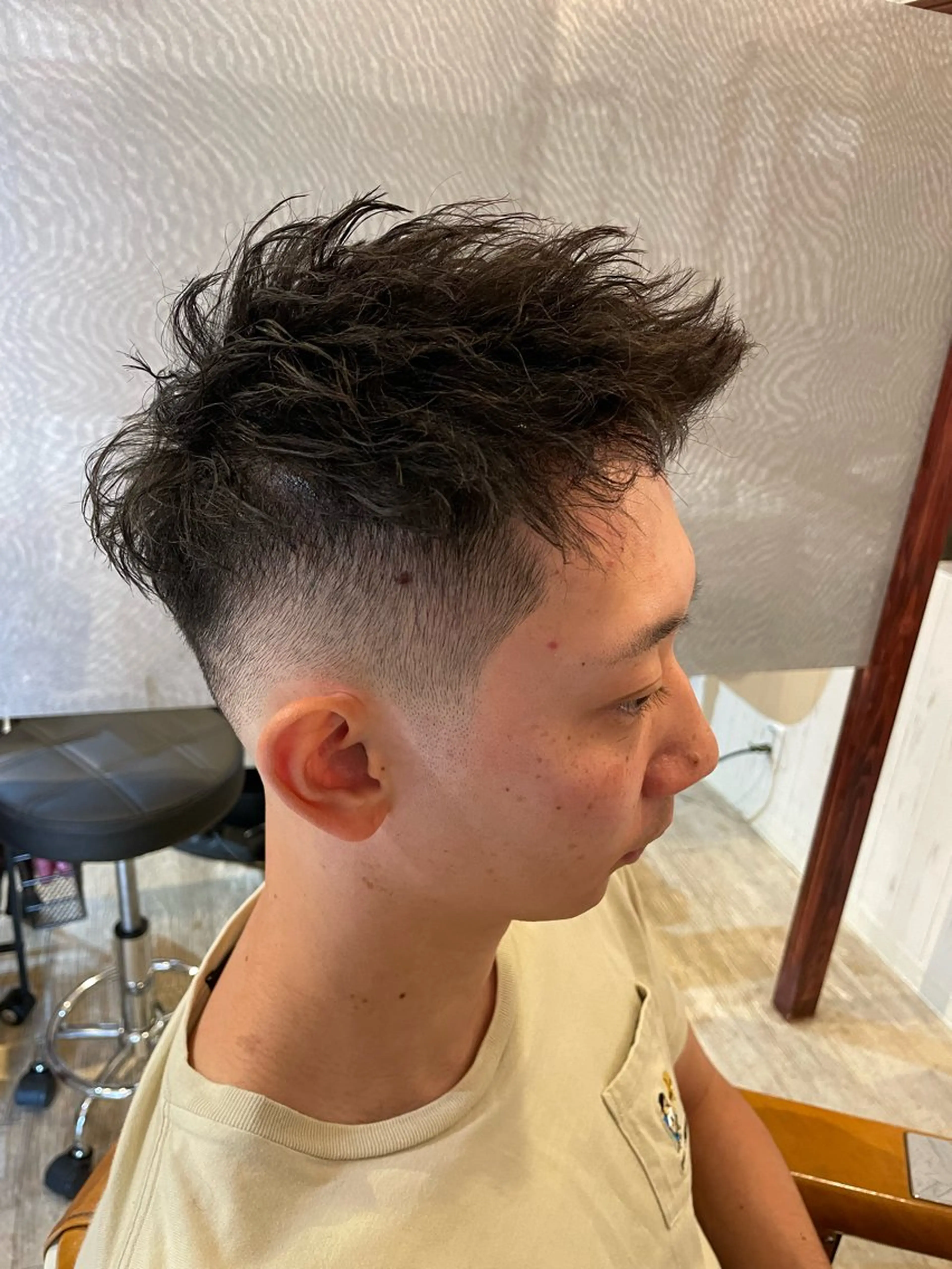 ショート パーマ メンズ 石鳶 勝のヘアスタイル