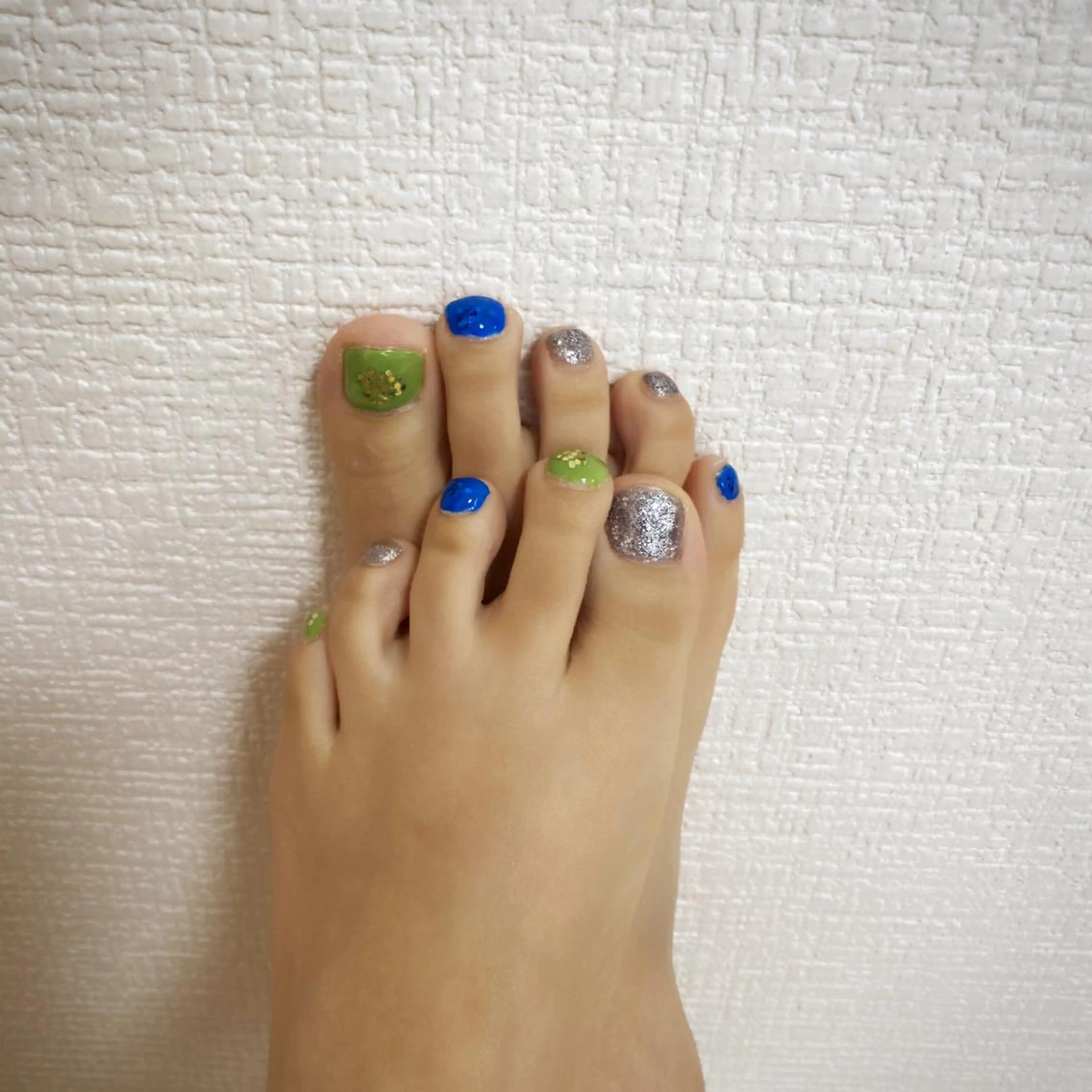 ネイル MIMI RUSH 安城 jubilee店所属・鍋田 彩歌のマツエク・マツパデザイン