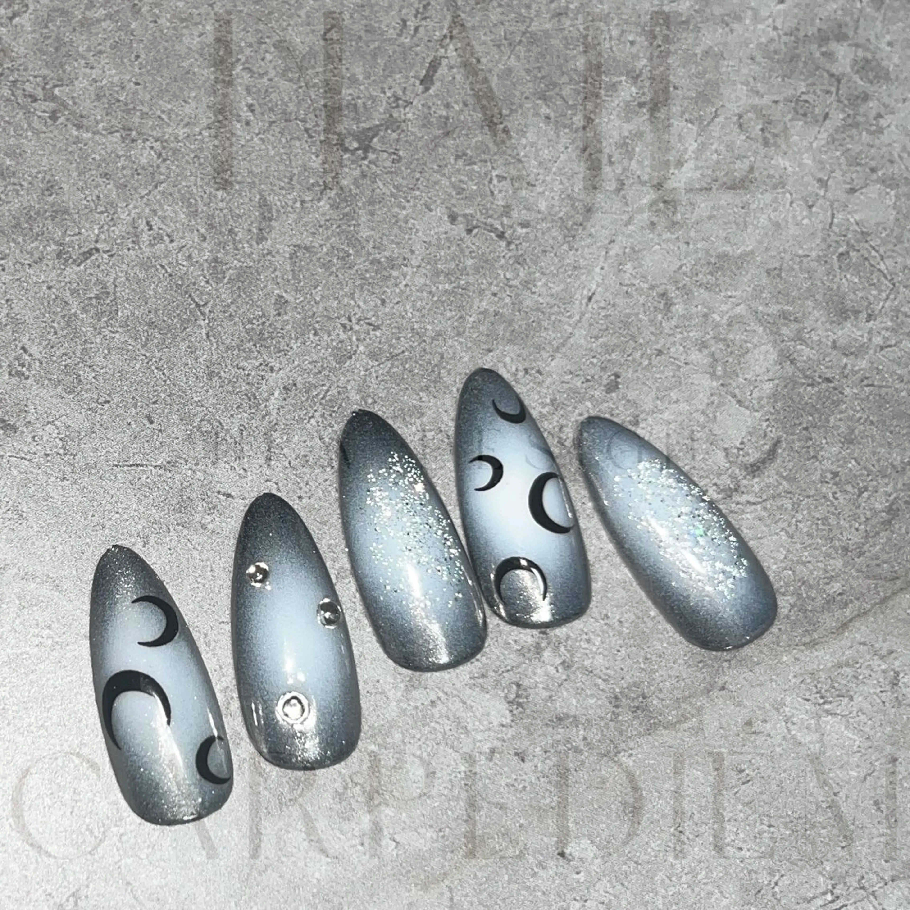 ネイル 城東区ネイルサロン carpediemのネイルデザイン