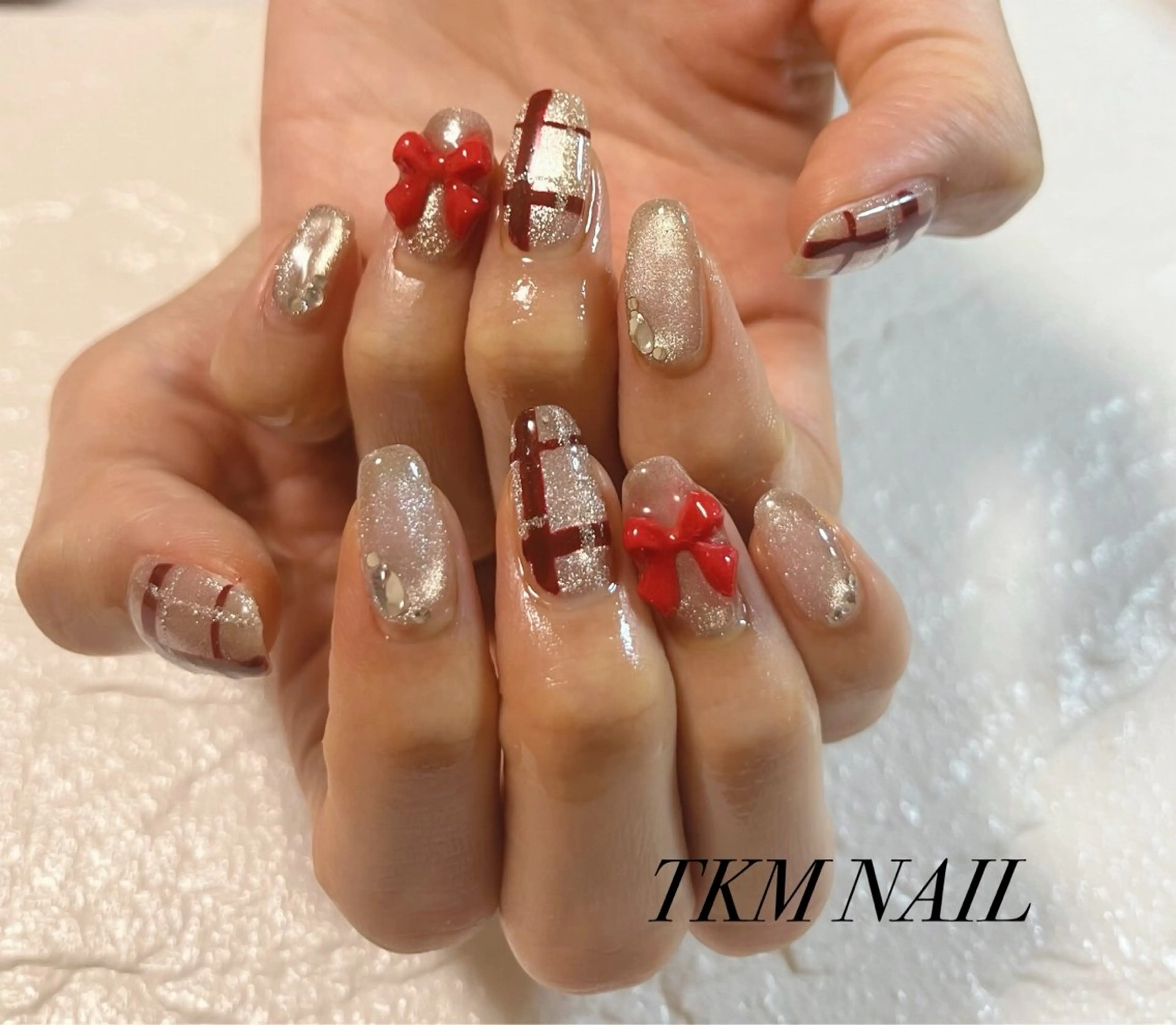 ネイル ゴージャス マグネットネイル ______ TKM  NAILのネイルデザイン