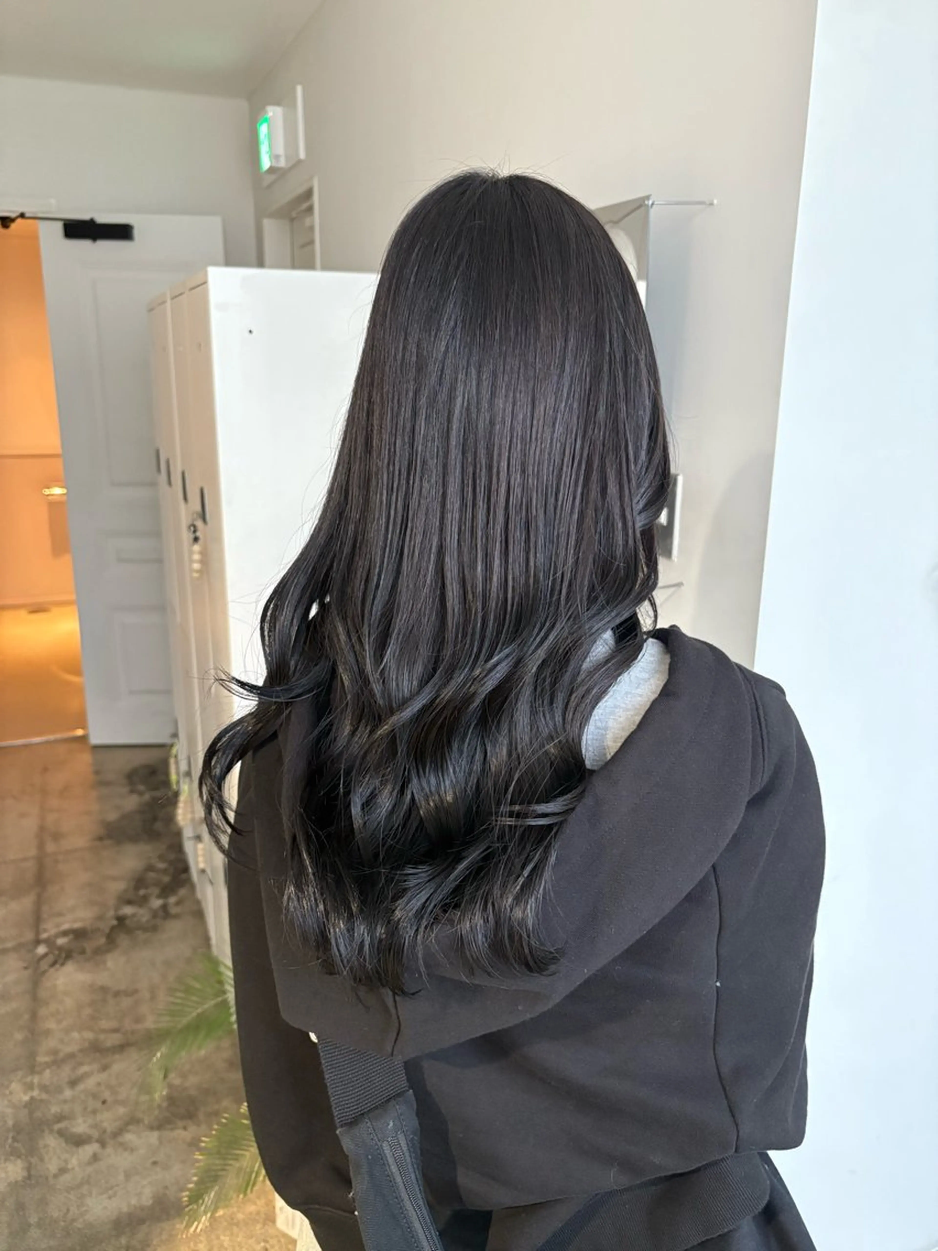 ロング カット 琉花/Jrスタイリス ト/レイヤーカットのヘアスタイル