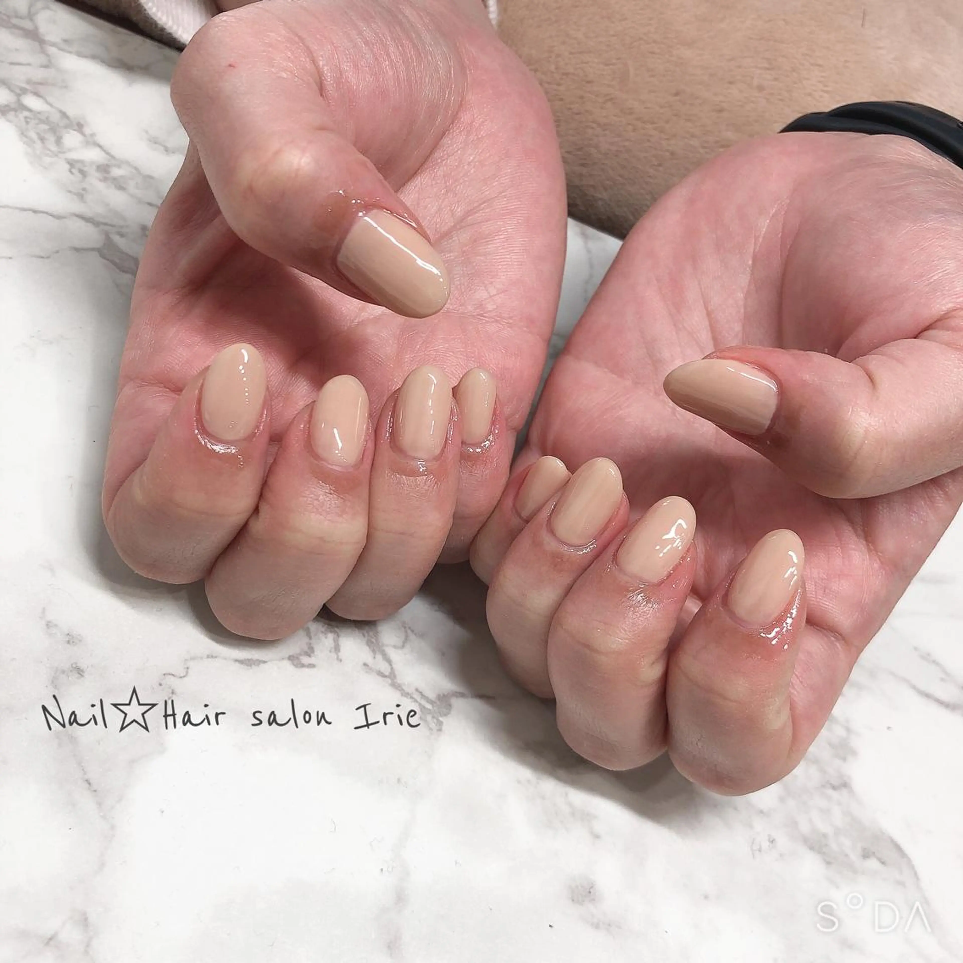 ネイル ハンドネイル ハンドケア Hair salon Irie所属・與儀 知佳のネイルデザイン