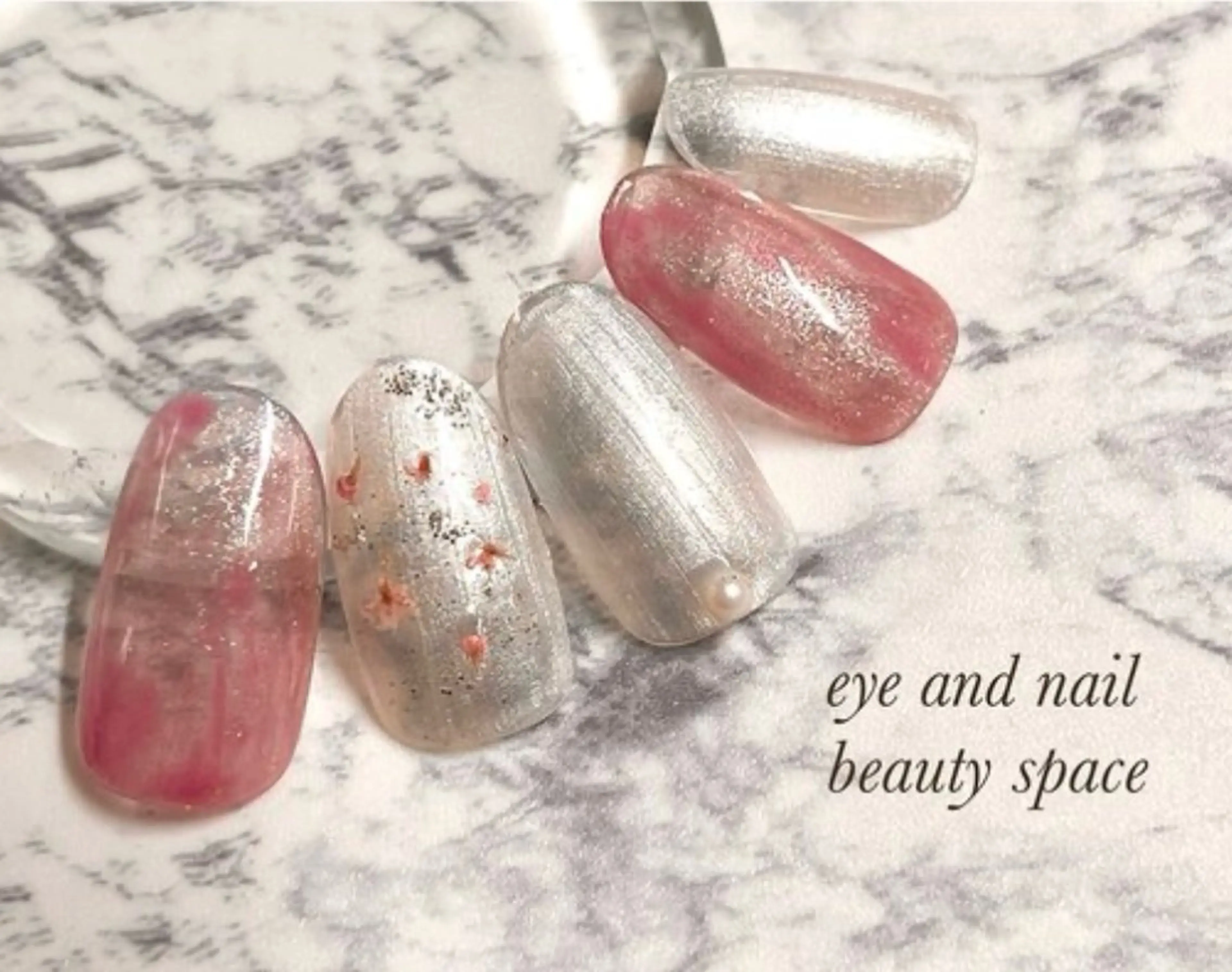 ネイル フラワーネイル 杉山 ネイリストのネイルデザイン