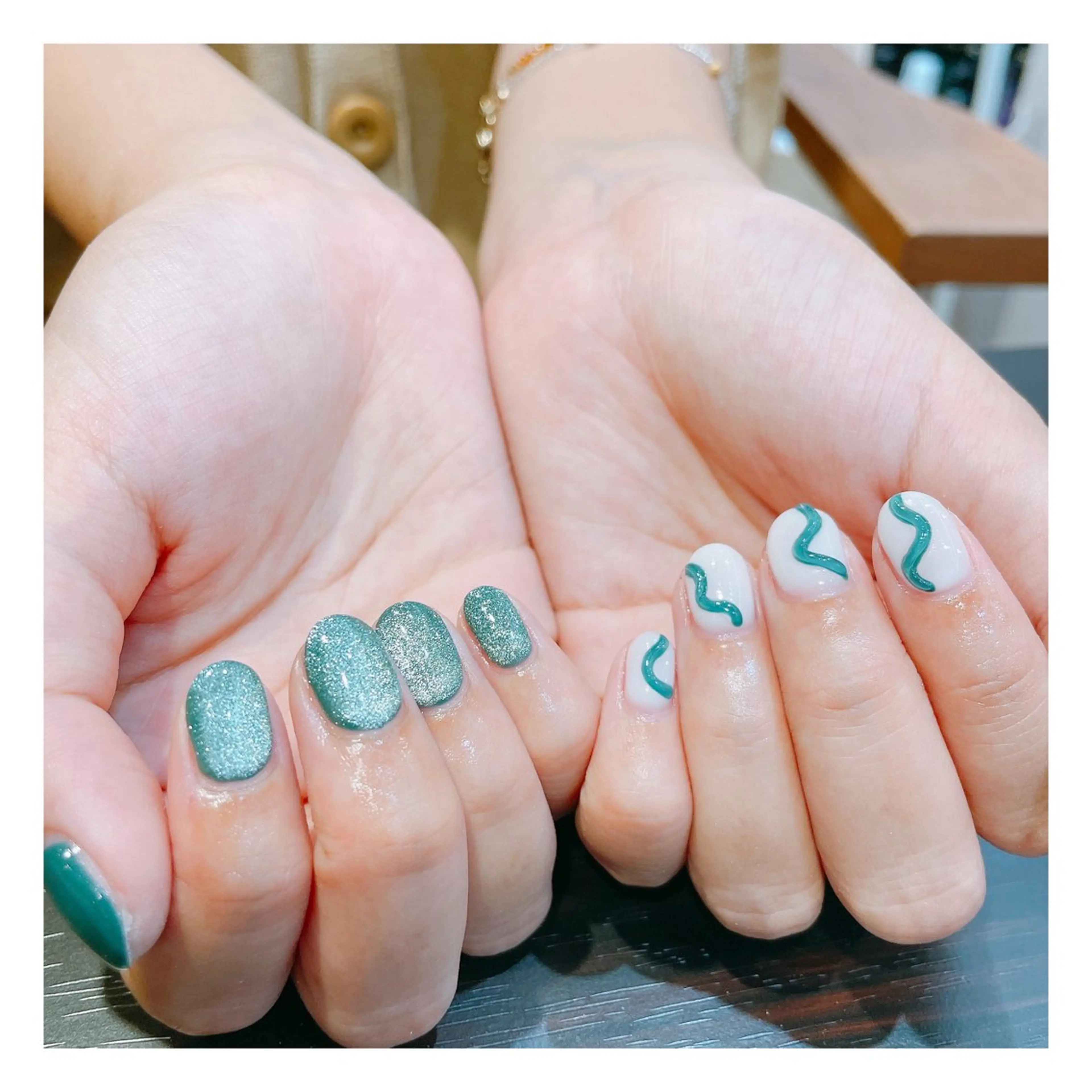 ネイル マグネットネイル ハンドネイル tsumeasobi所属・tsumeasobi 🪬macoのネイルデザイン