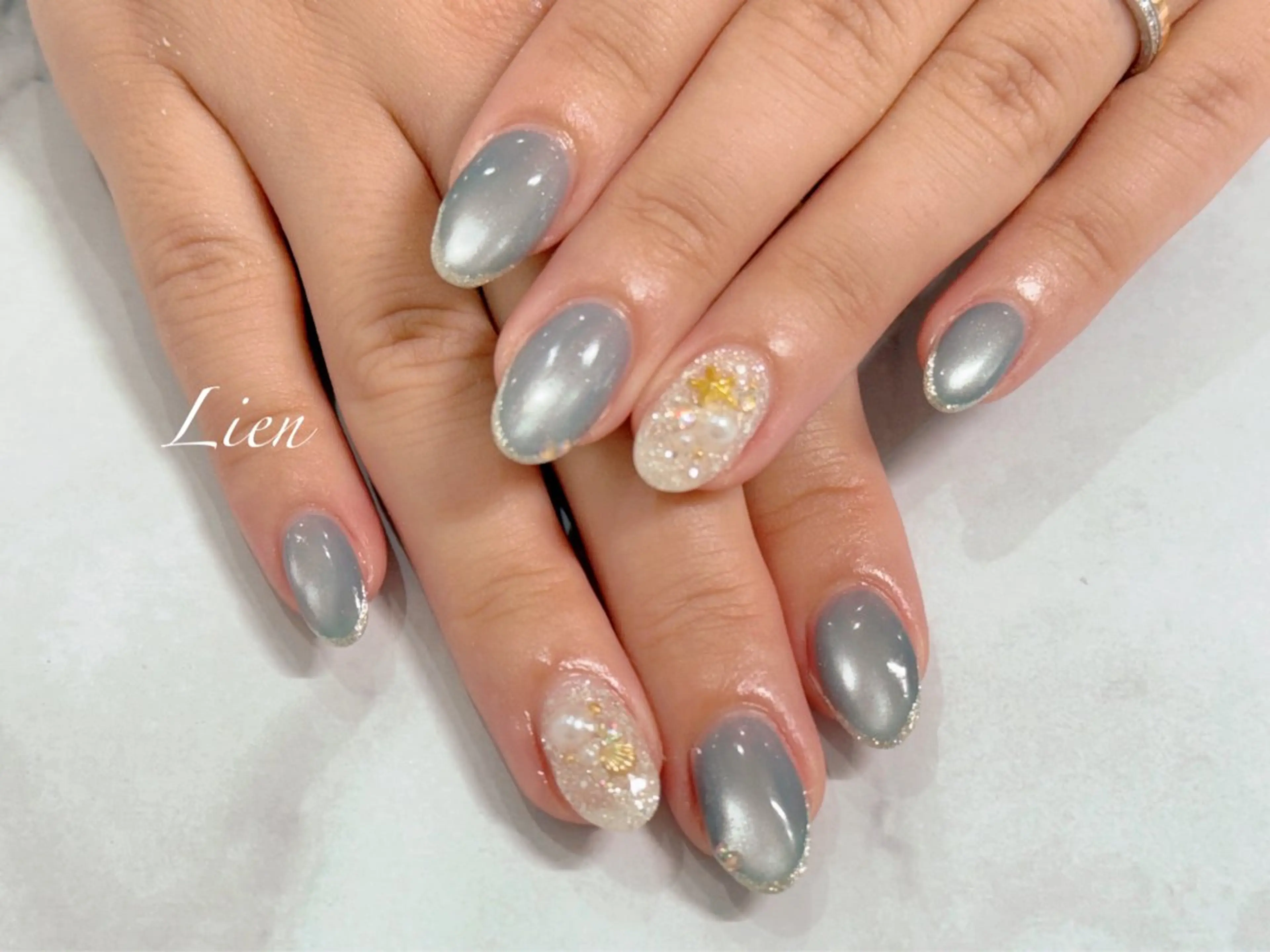 ネイル 長さ出し フットネイル フレンチネイル ジェルネイル ガラスフレンチ ハンドネイル Lien(リアン) 銀座駅6分のネイルデザイン
