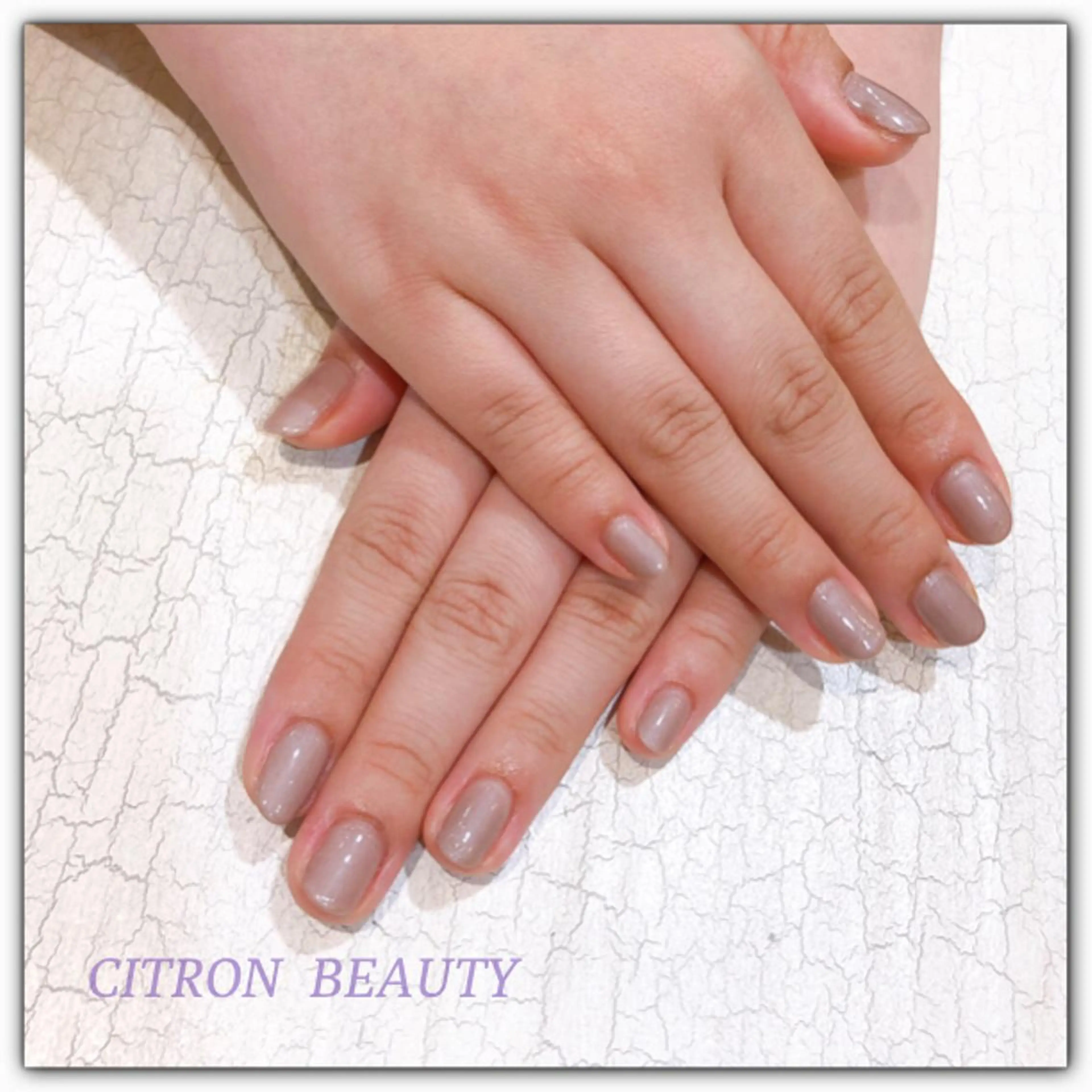 ネイル ワンカラーネイル シンプルネイル CITRON NAIL💅練習生のネイルデザイン