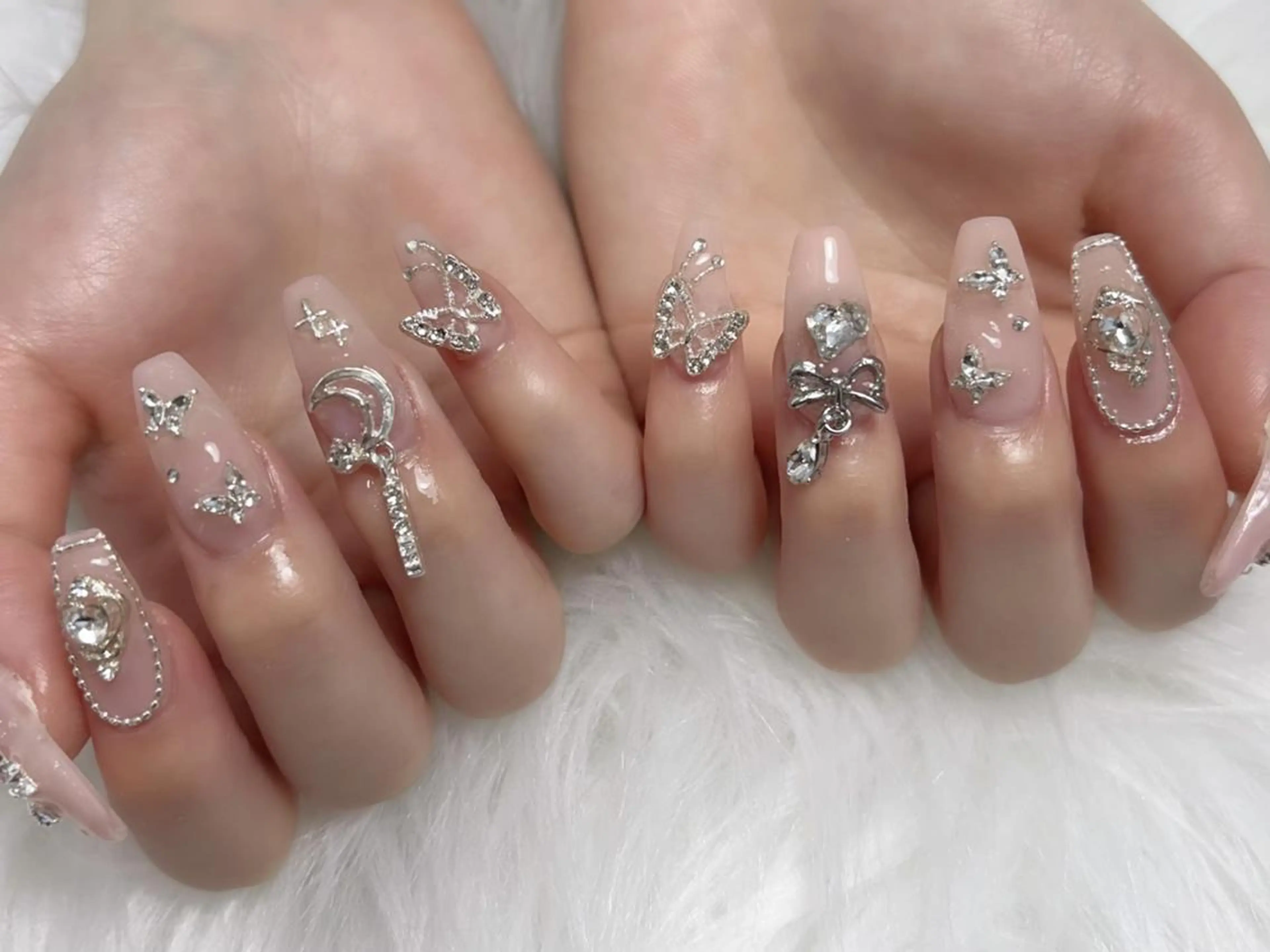 ネイル ハンドネイル ＲＥＢＥＳＴ nailのネイルデザイン