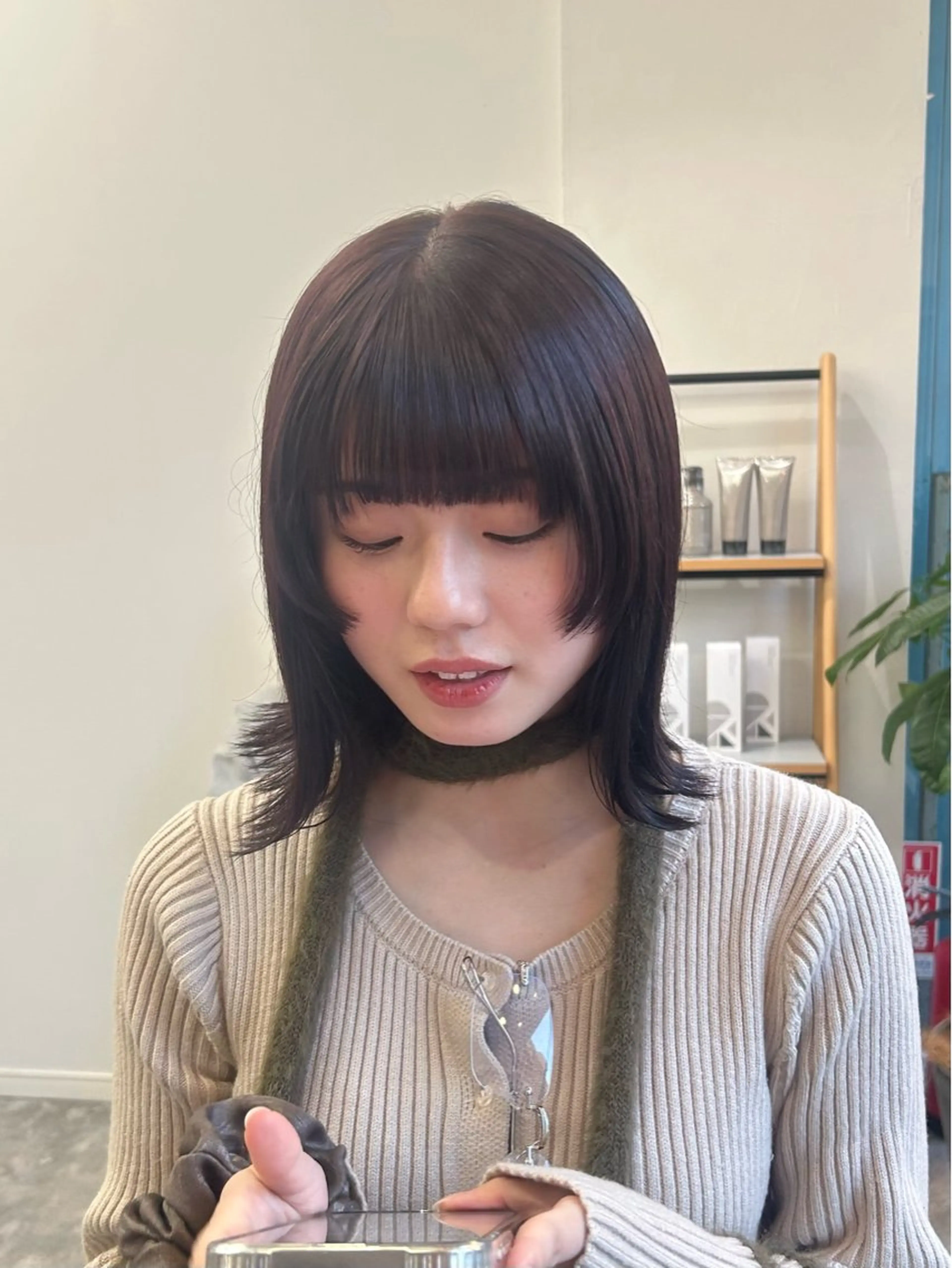 ミディアム カラー ブラウンカラー ラベンダーカラー ラベンダーブラウン ヘアカラー IO【イオ】ブリーチ/ダブルカラー/髪質改善/ケアブリーチ/ハイトーン/長野市/長野駅所属・金澤 希空のヘアスタイル