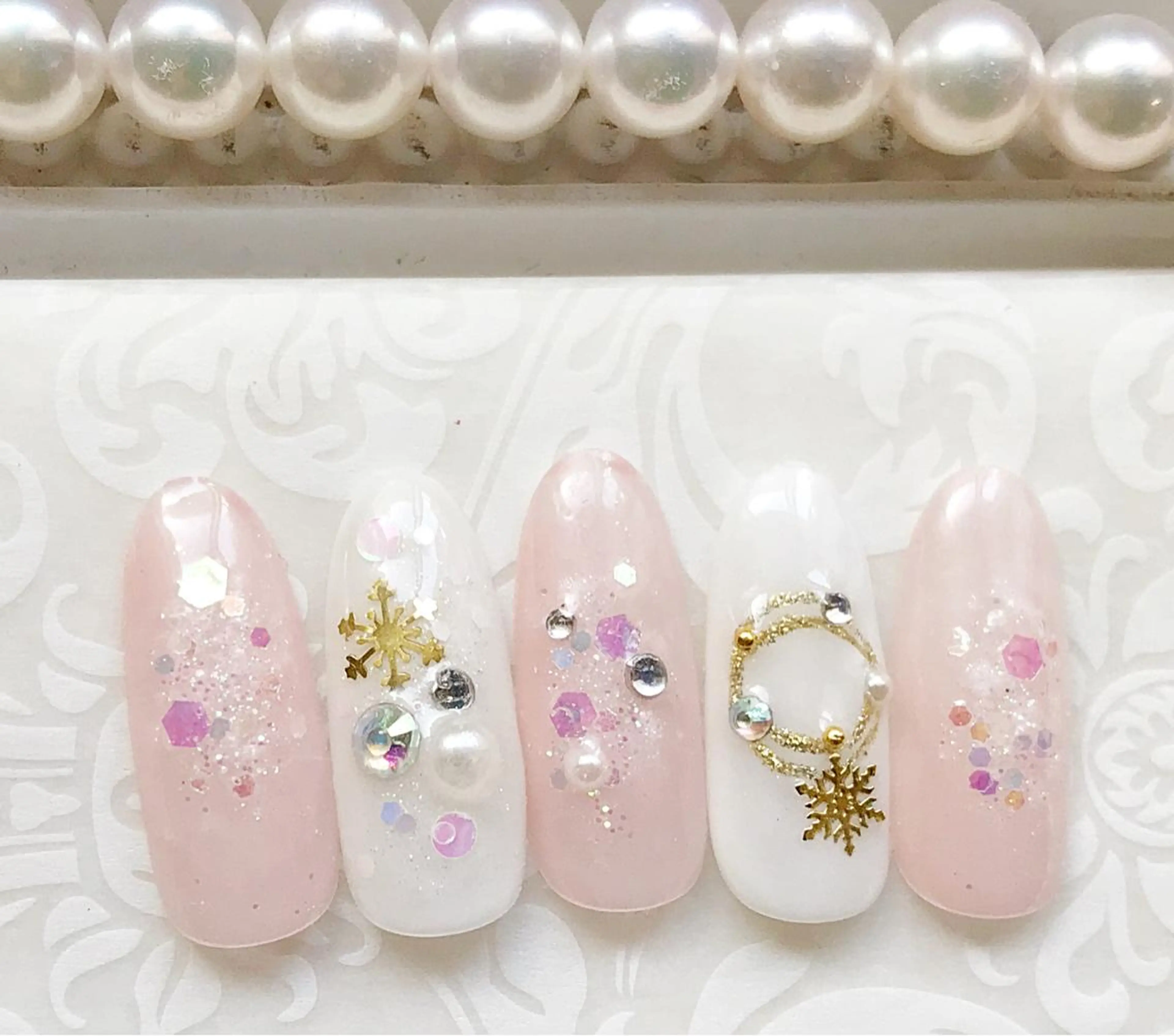 ネイル ピンク ホワイト Satomi  のネイルデザイン