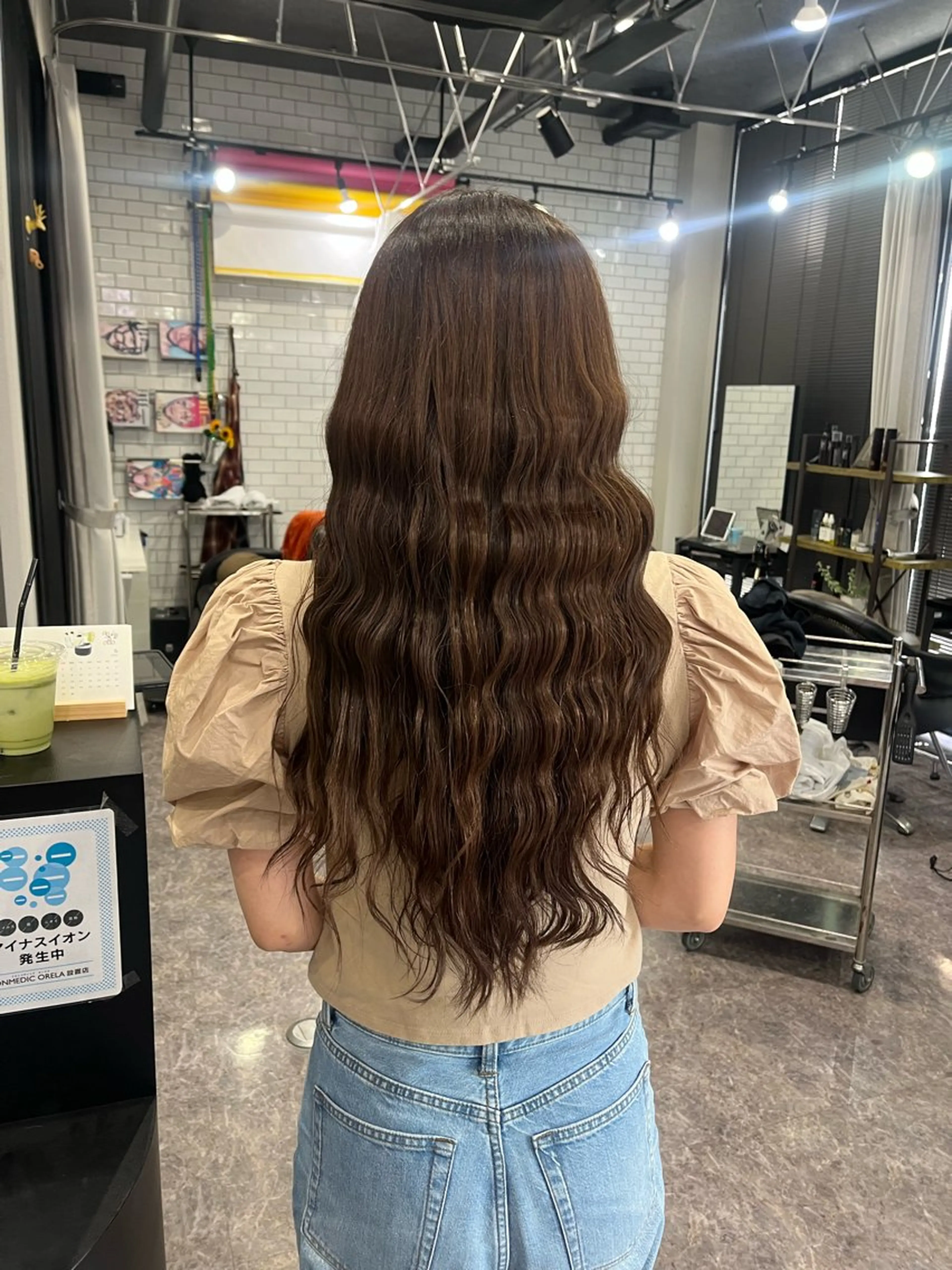 ロング カラー 友滝 真菜美のヘアスタイル