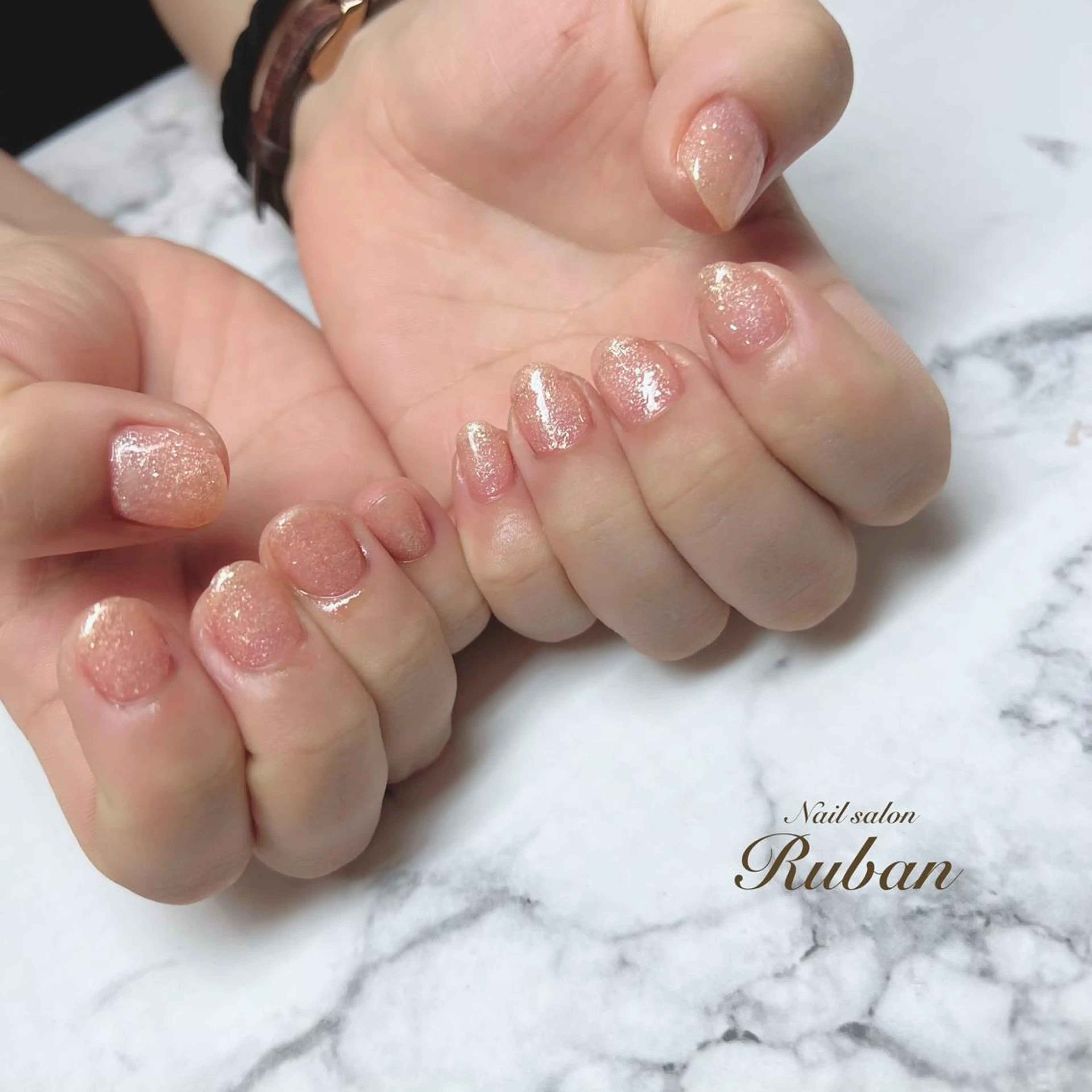 ネイル キラキラネイル ワンカラーネイル シンプルネイル Nail salon Ruban所属・Nail salon Rubanのネイルデザイン